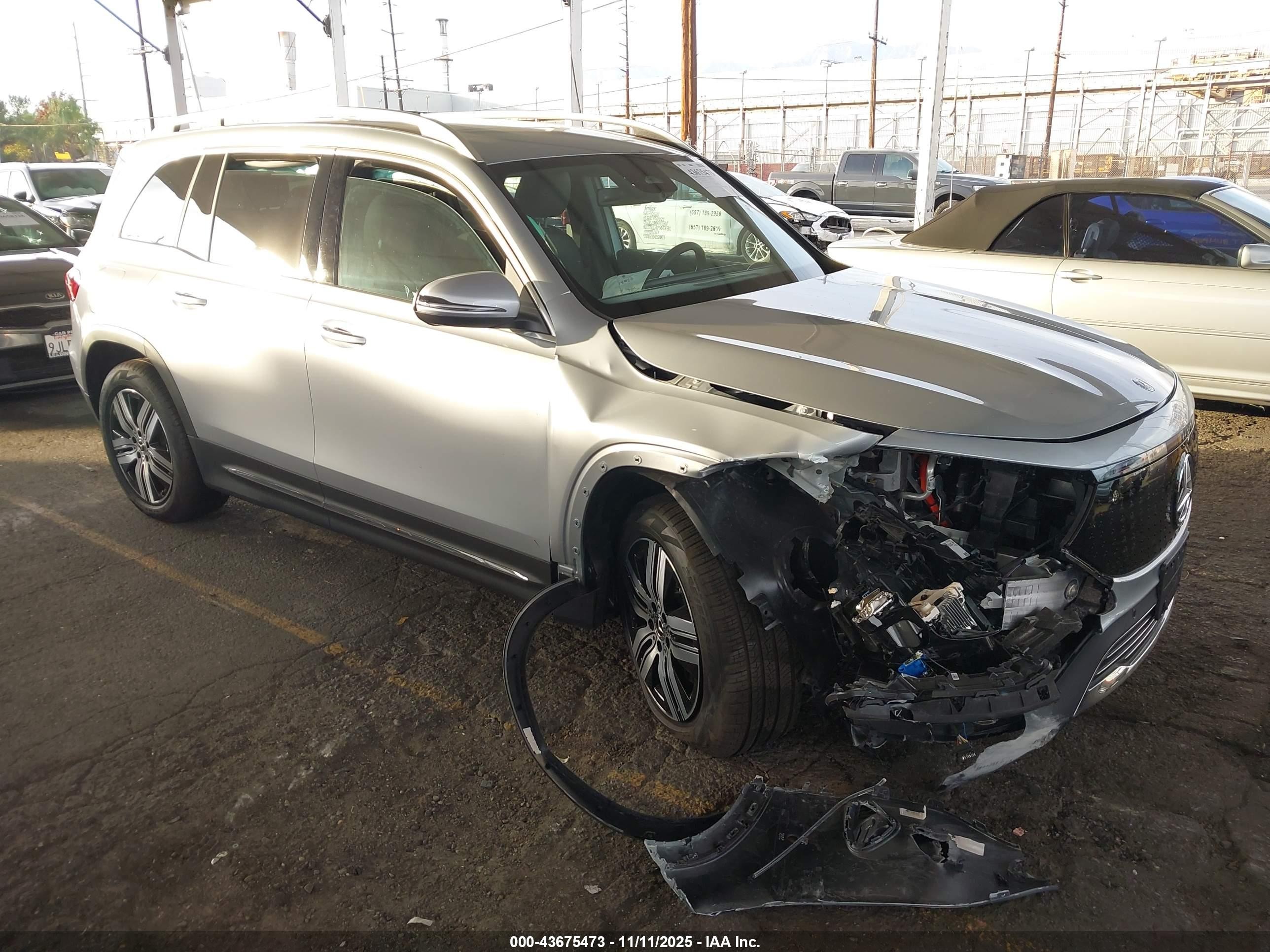 2025 Mercedes-Benz EQB 300, VIN W1N9M0KBXSN153073 — Front end