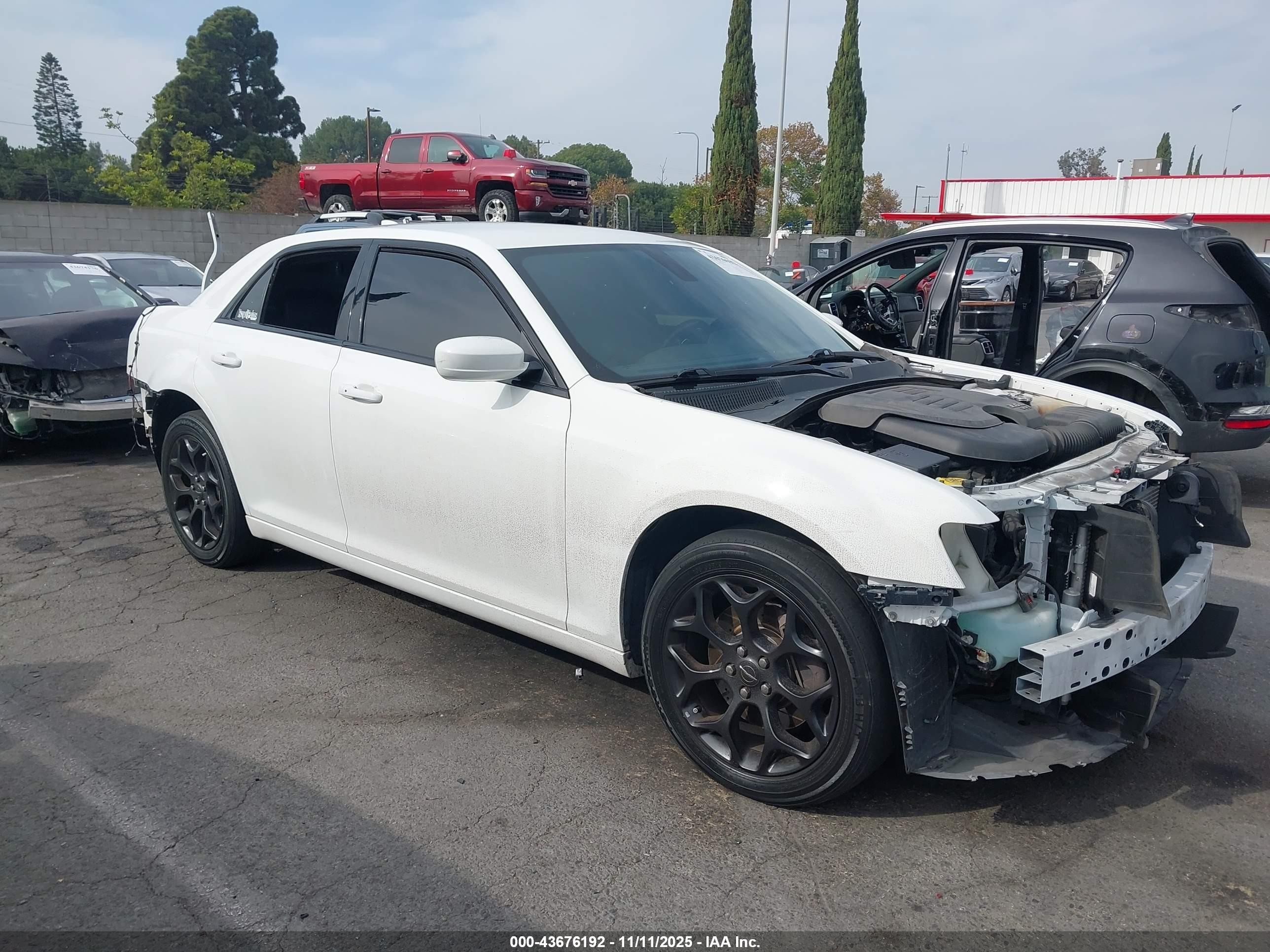 2019 Chrysler 300 S, VIN 2C3CCAGG7KH517439 — Vandalism