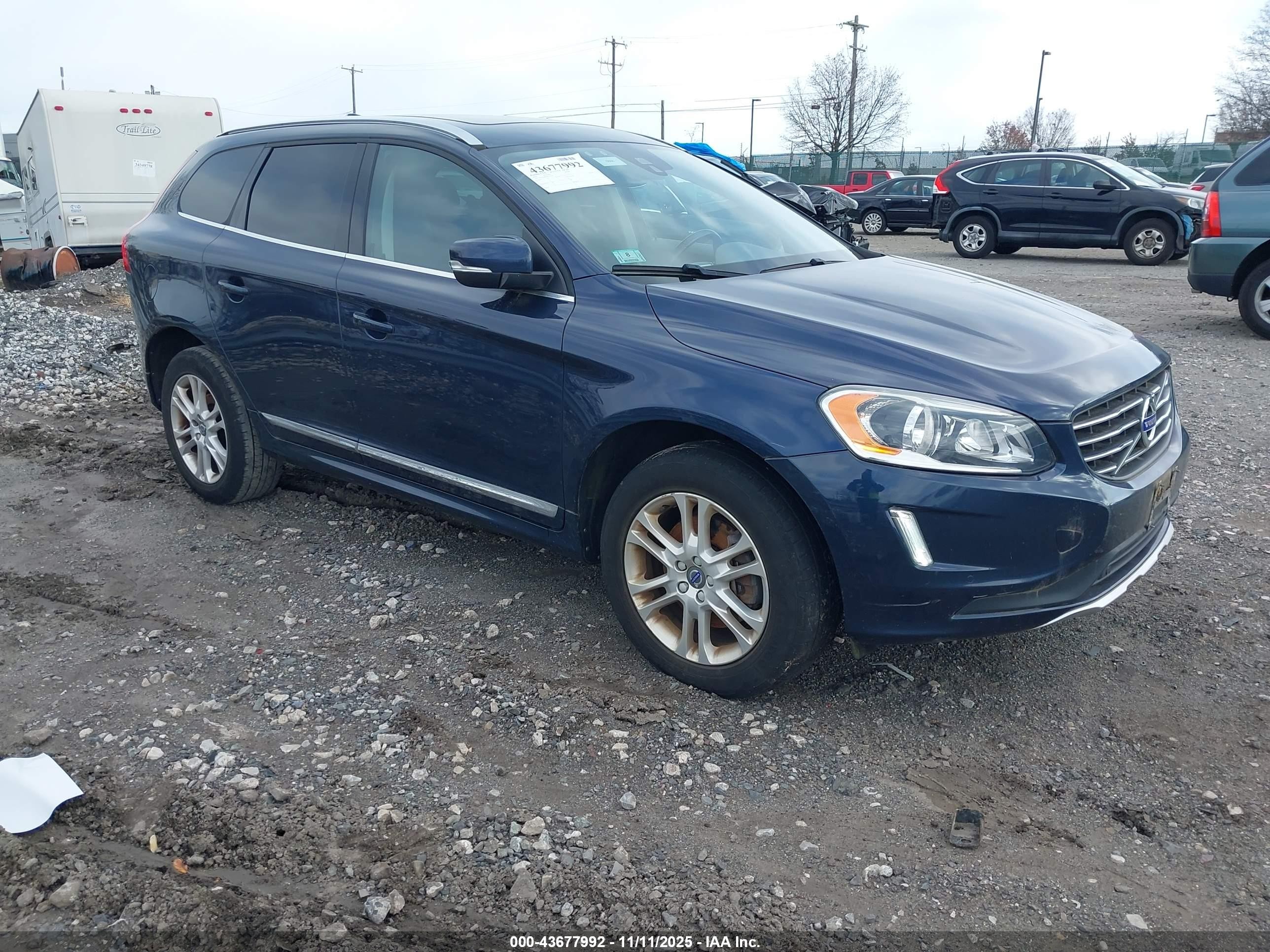 2015 Volvo XC60 T5, VIN YV4612RK9F2759246 — Normal wear