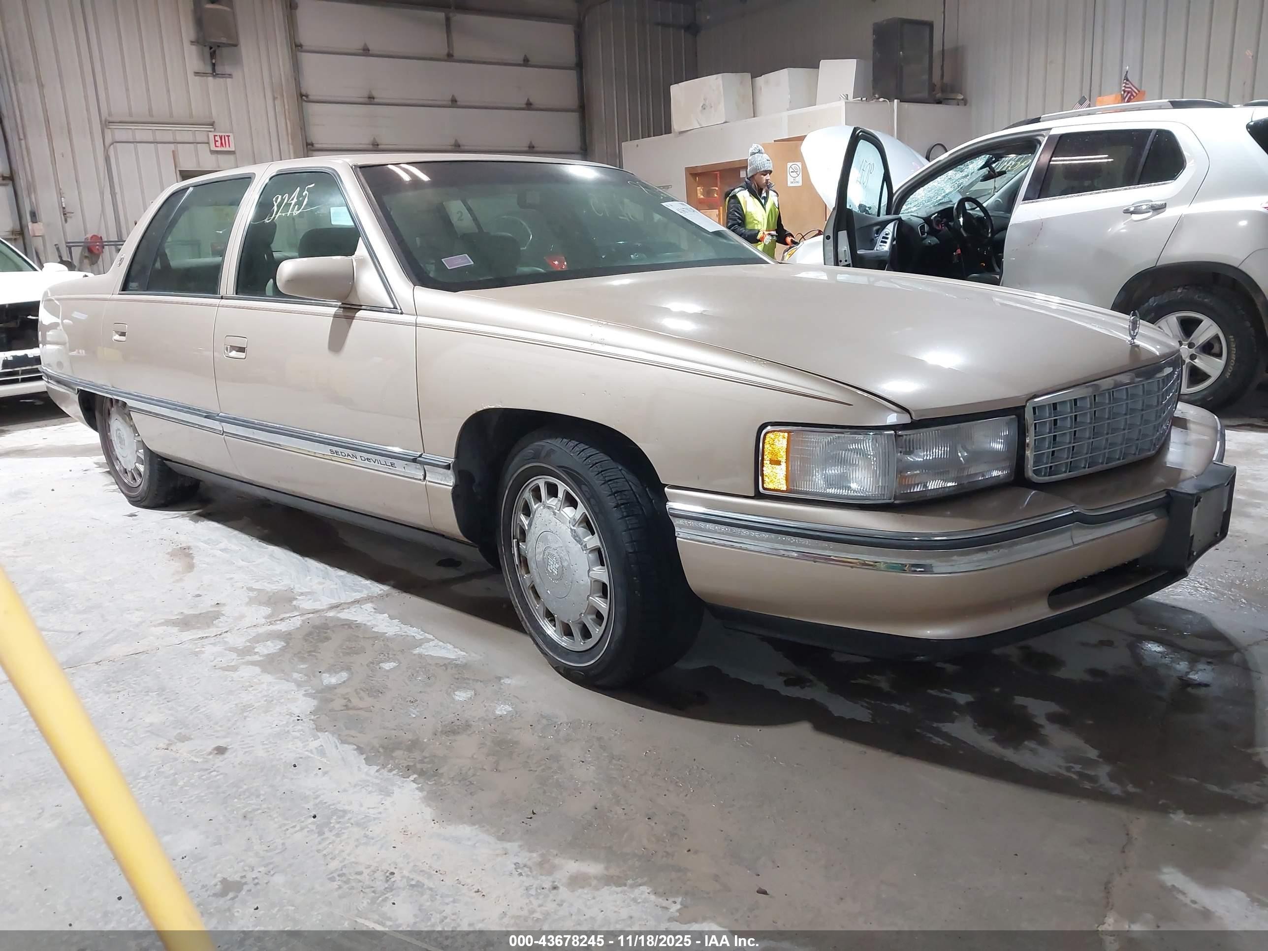 1996 Cadillac DeVille, VIN 1G6KD52Y1TU301583 — Mechanical