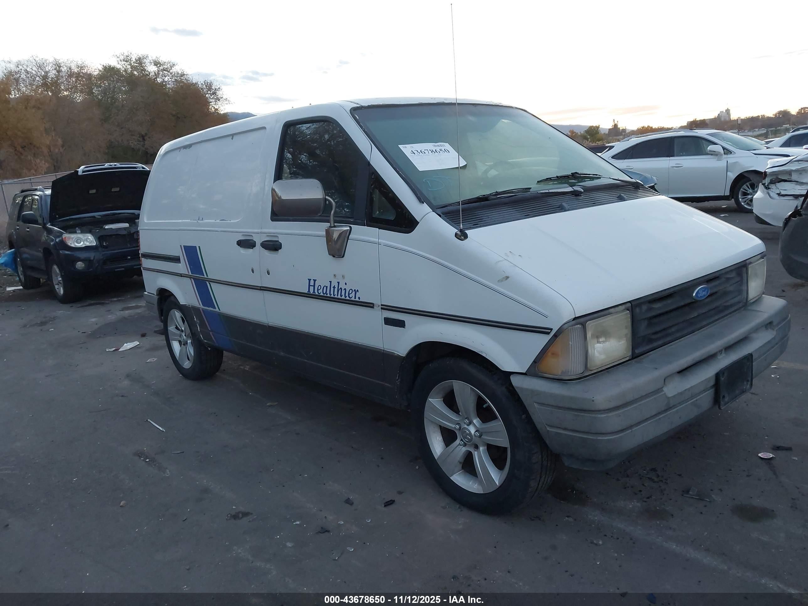 1993 Ford Aerostar, VIN 1FTDA24X5PZB92359 — Rear end