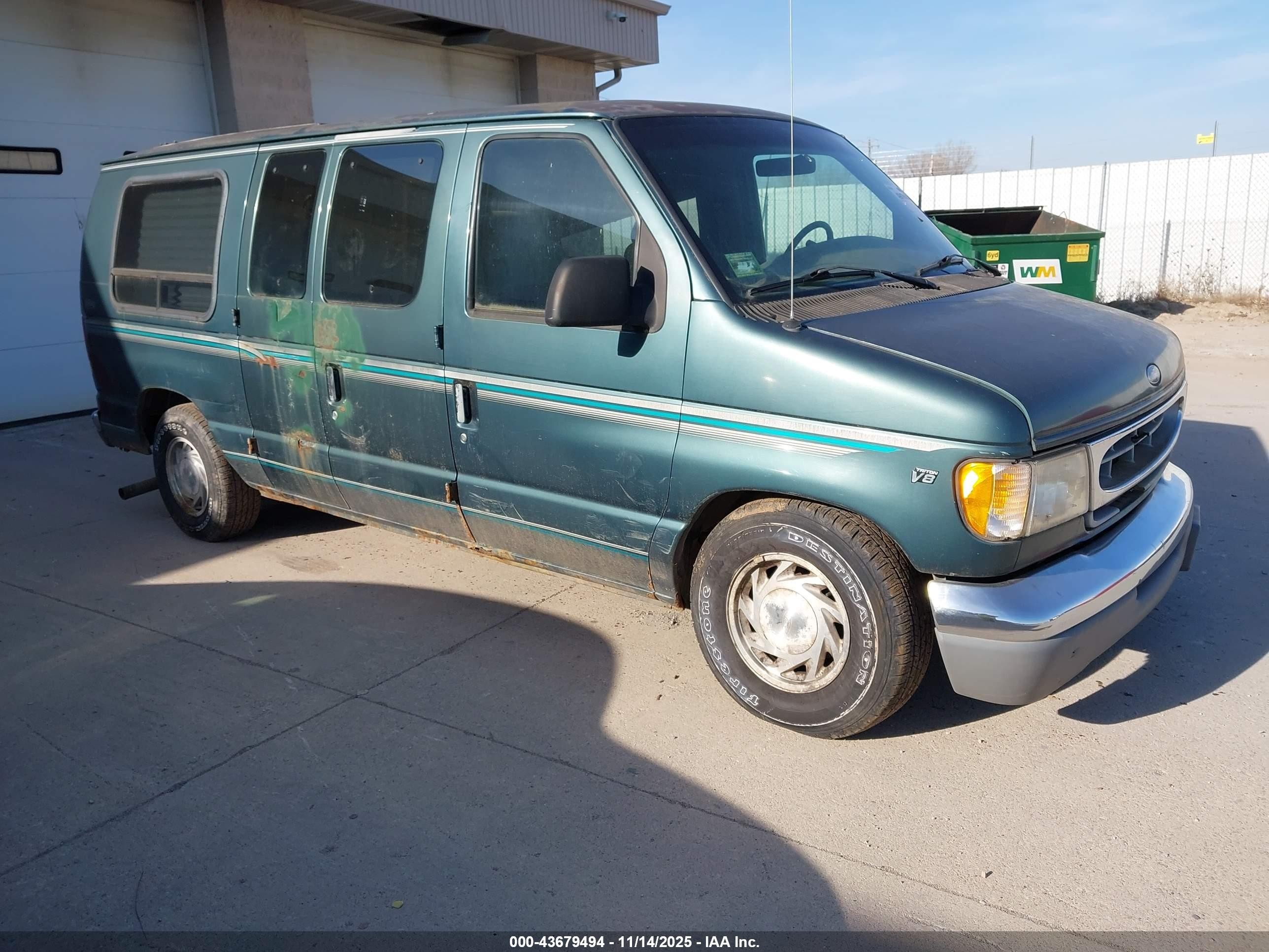 1997 Ford Econoline Commercial, VIN 1FDEE14L2VHA84795 — Roof