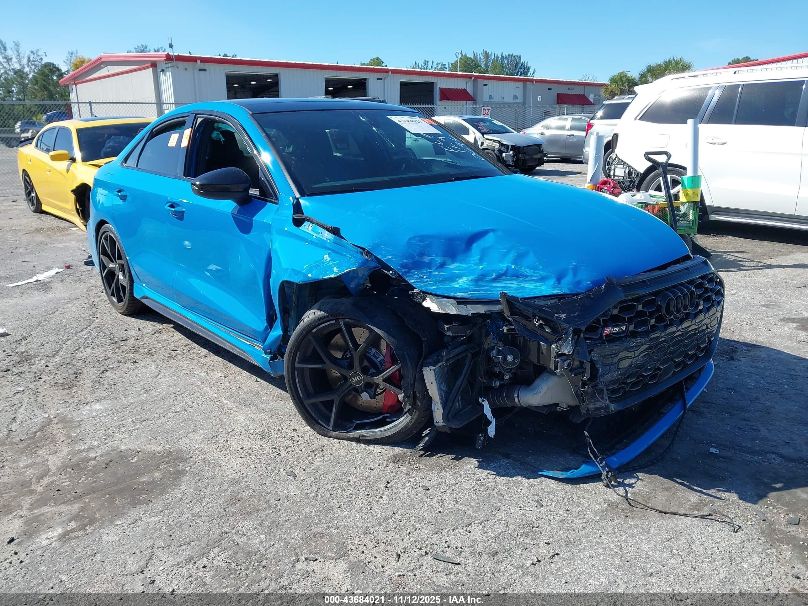 2023 Audi RS 3, VIN WUAG4DGY3PA900646 — Перед
