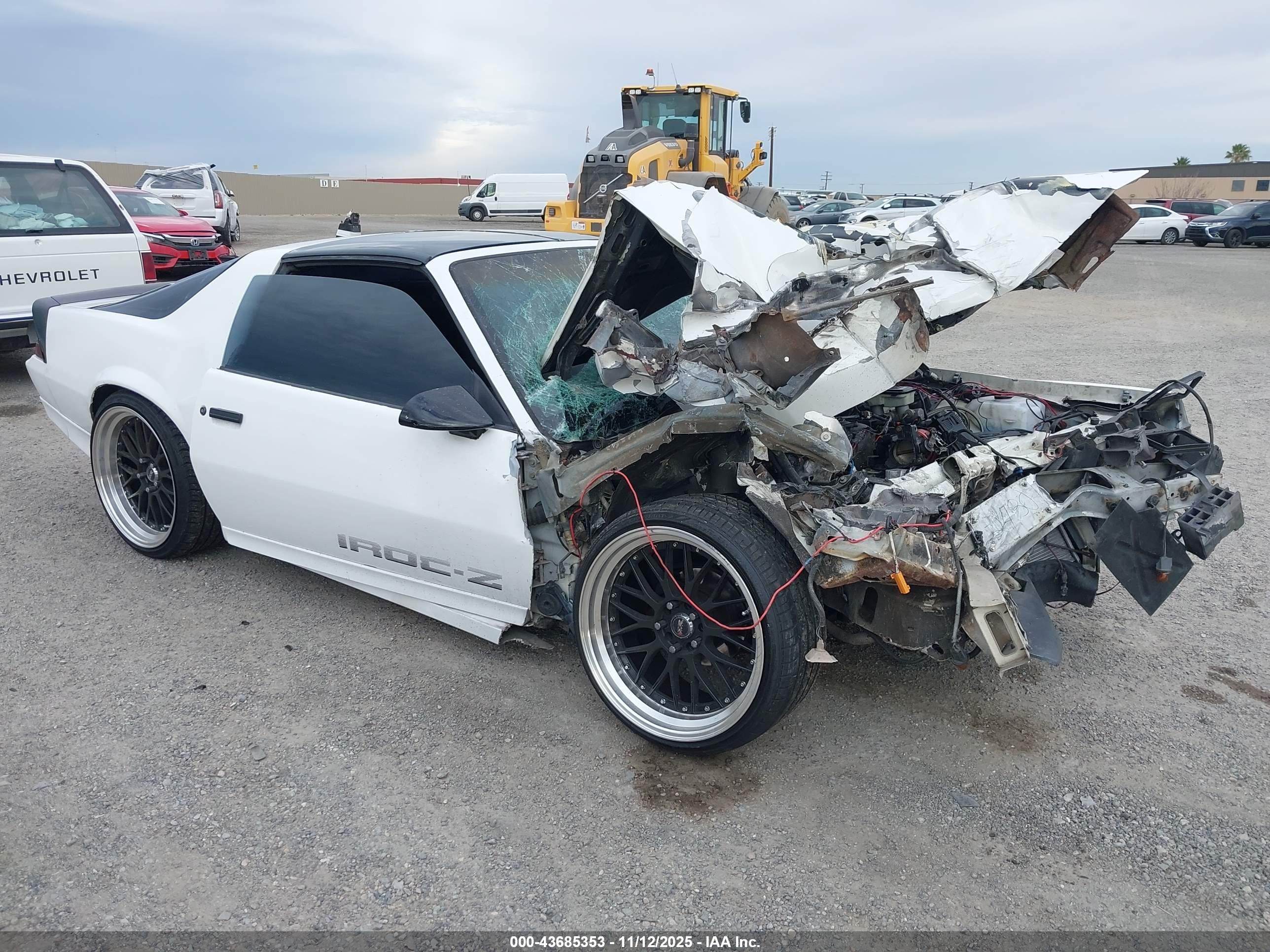 1985 Chevrolet Camaro Z28 Sport, VIN 1G1FP87F0FL472956 — Front end