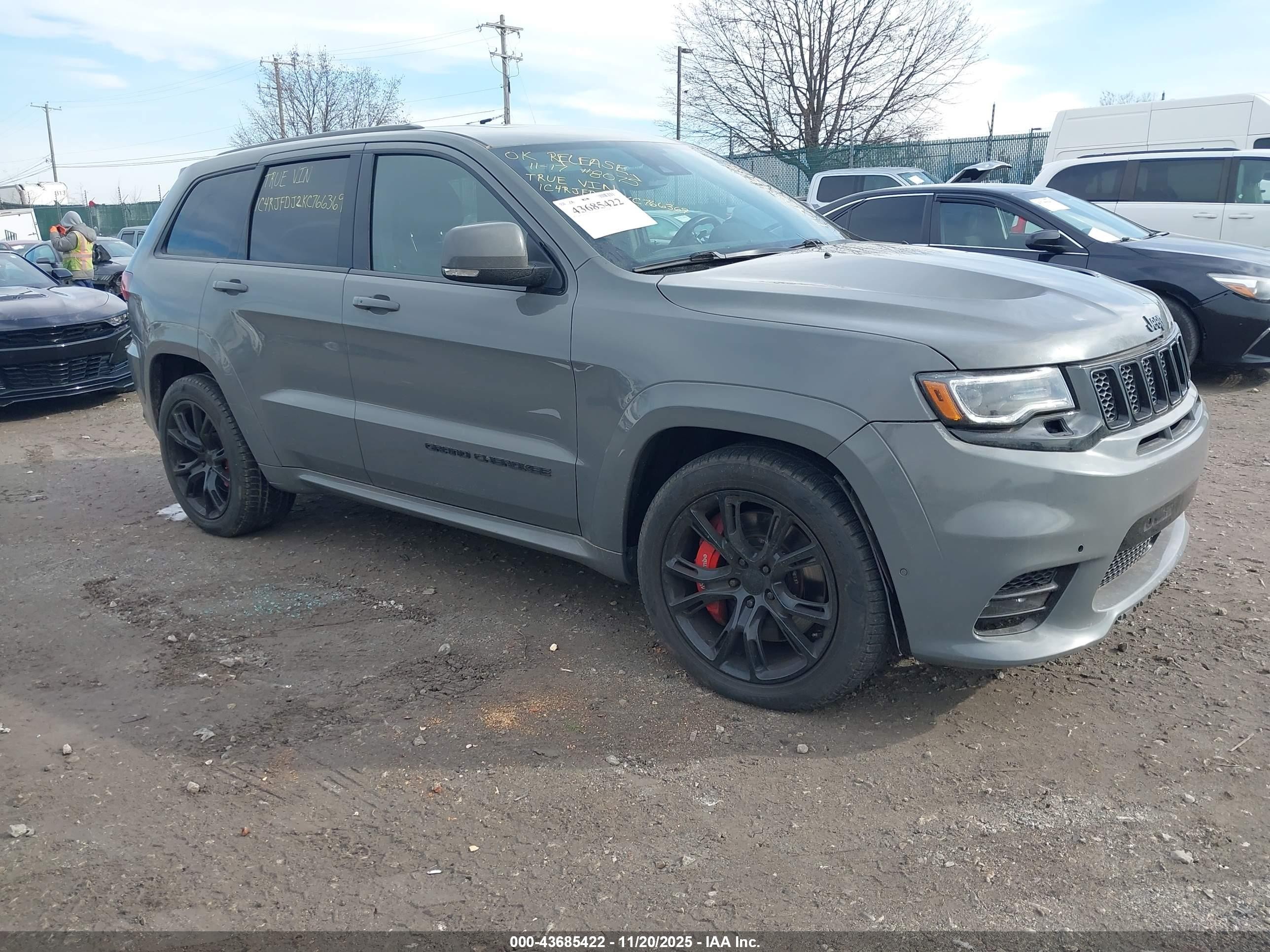 2019 Jeep Grand Cherokee SRT, VIN 1C4RJFDJ2KC766369 — После угона