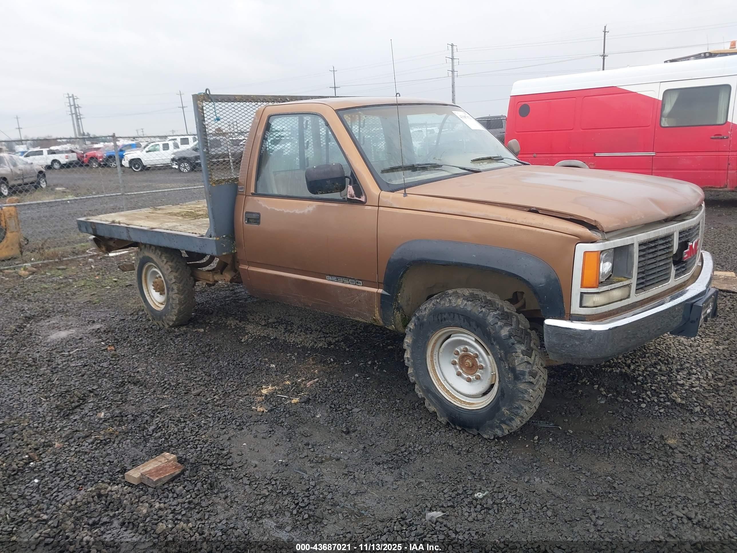 1989 GMC Sierra 3500, VIN 1GTGK34N0KE542964 — Normal wear