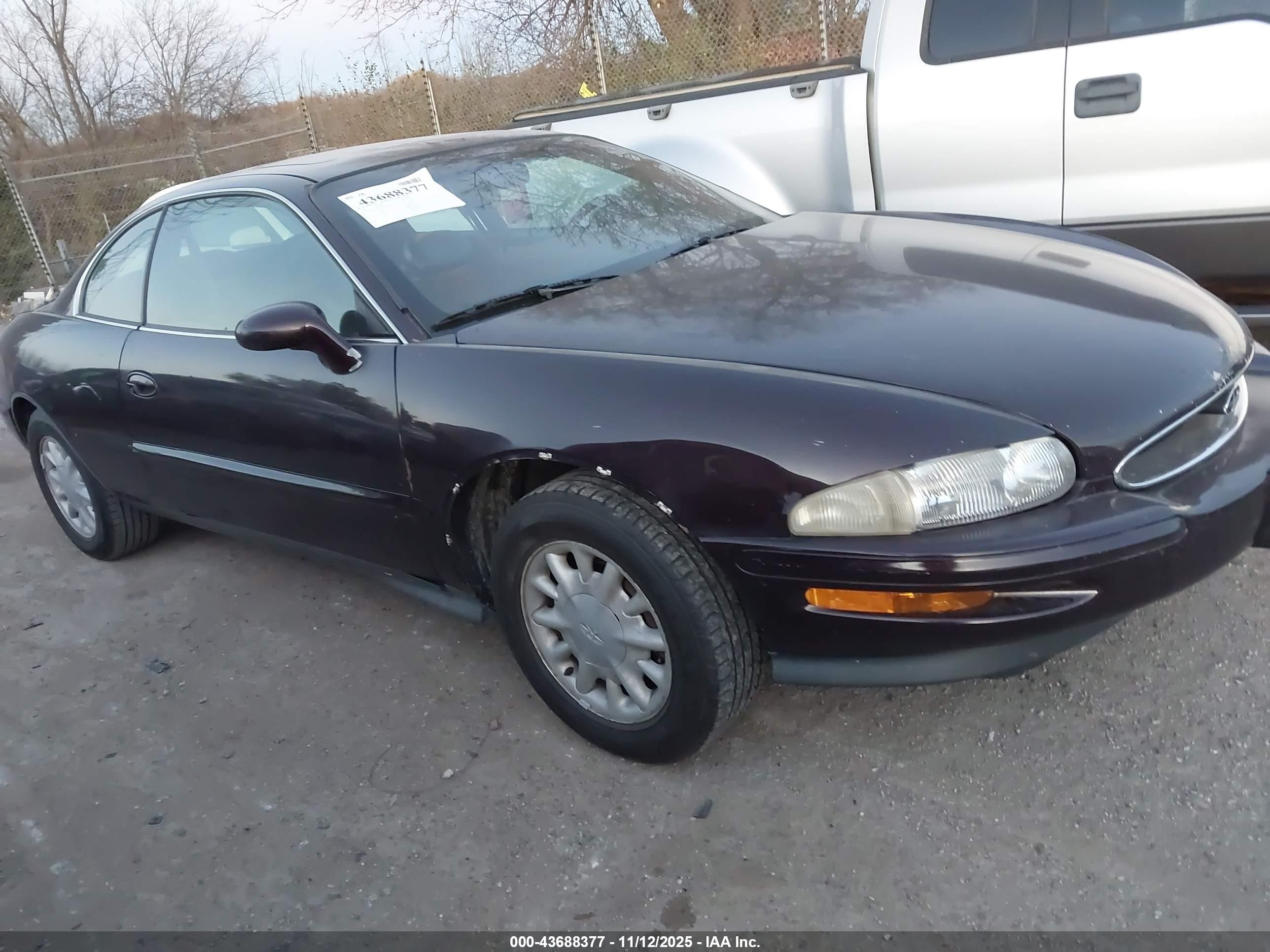 1996 Buick Riviera, VIN 1G4GD2212T4700129 — Обычный износ