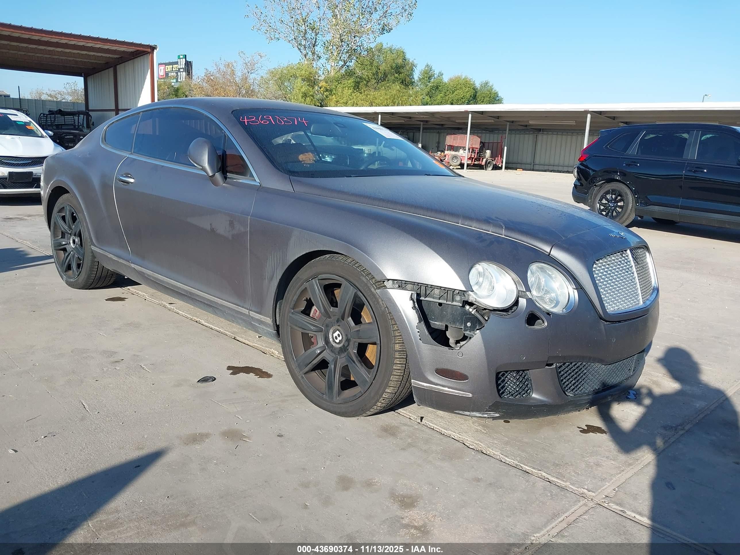 2010 Bentley Continental GT, VIN SCBCR7ZA2AC065801 — Front end