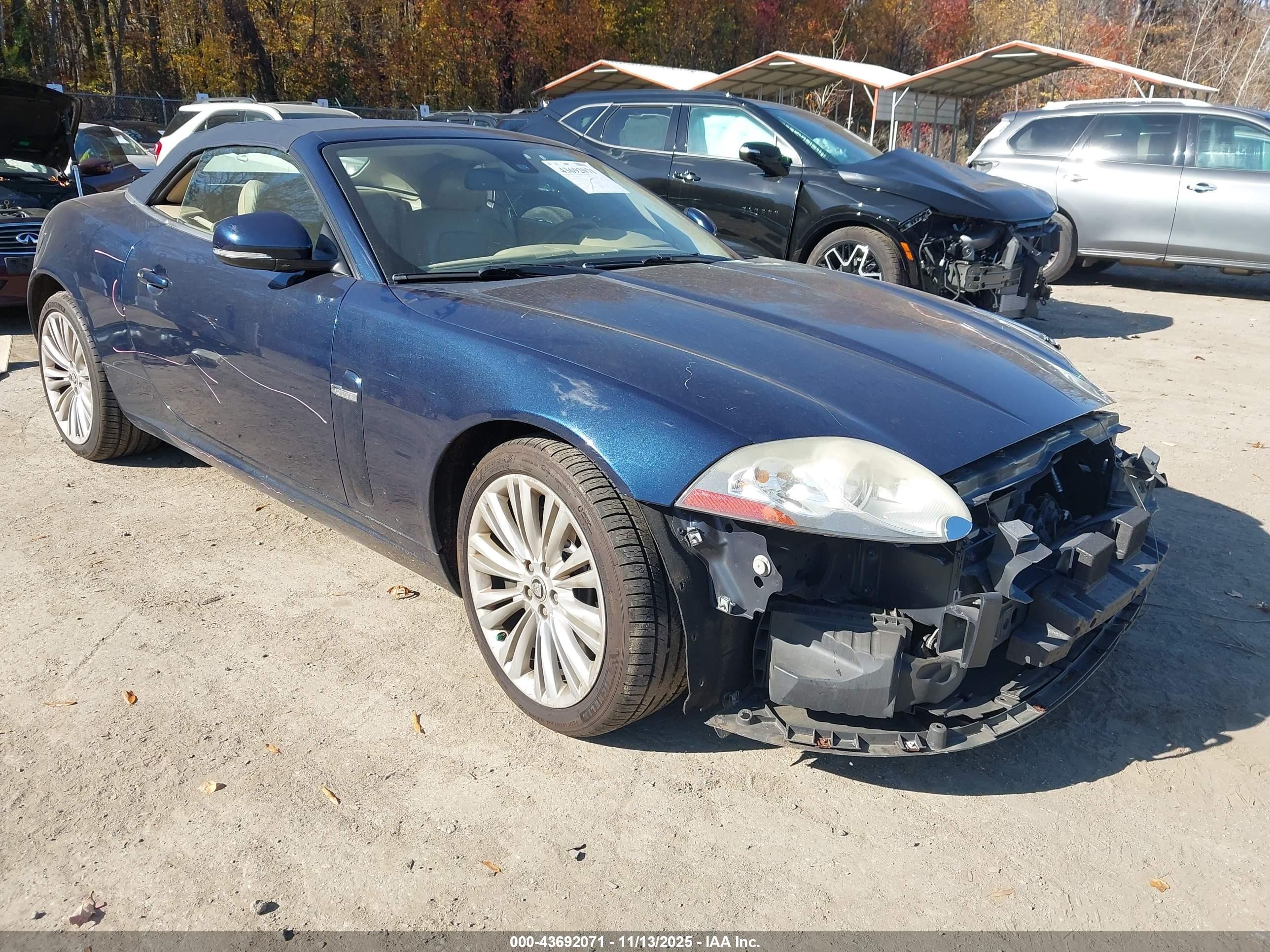 2010 Jaguar XK, VIN SAJWA4GB5ALB37347 — Front end
