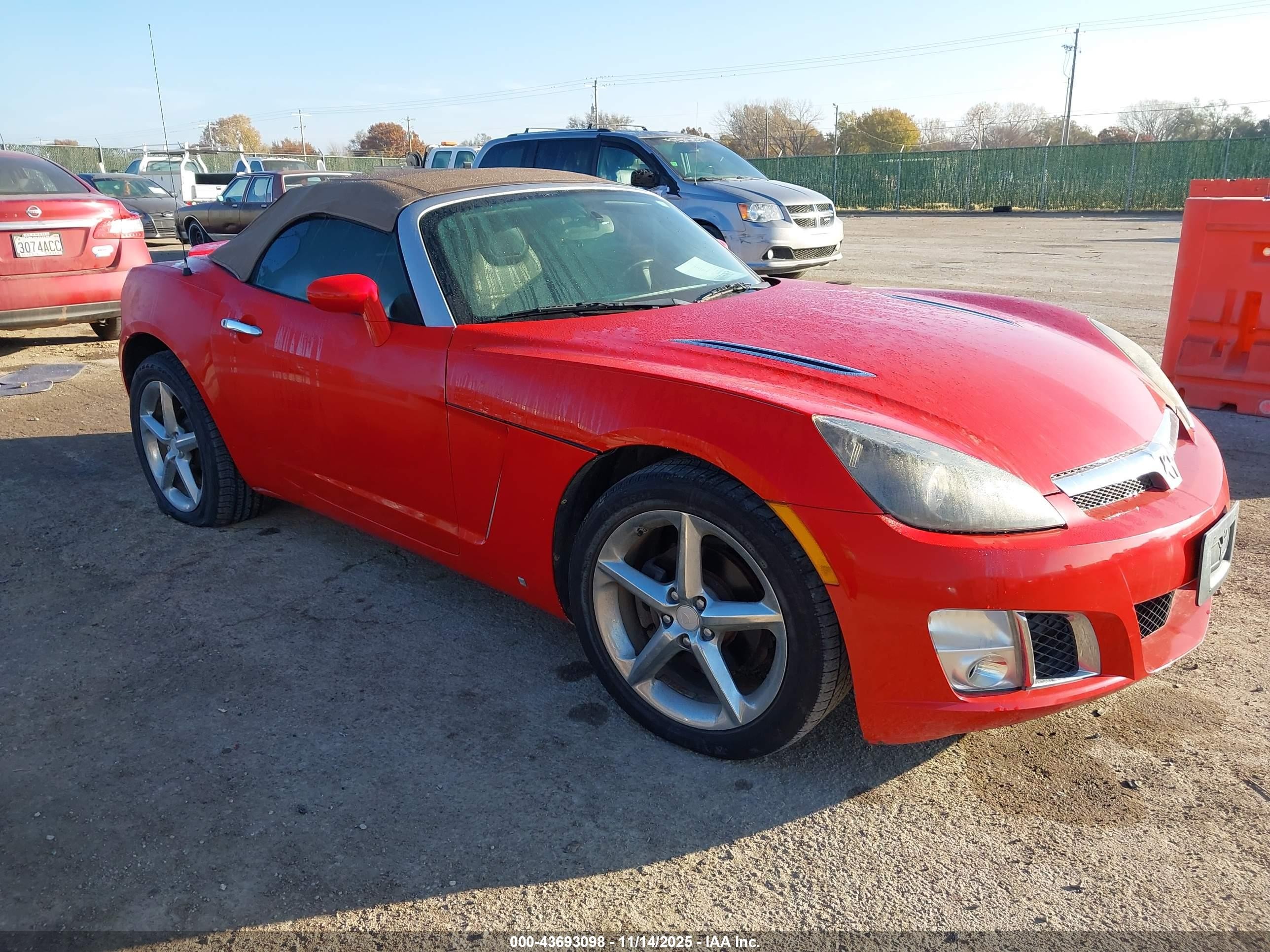 2008 Saturn Sky Red Line, VIN 1G8MG35X38Y133170 — Hail