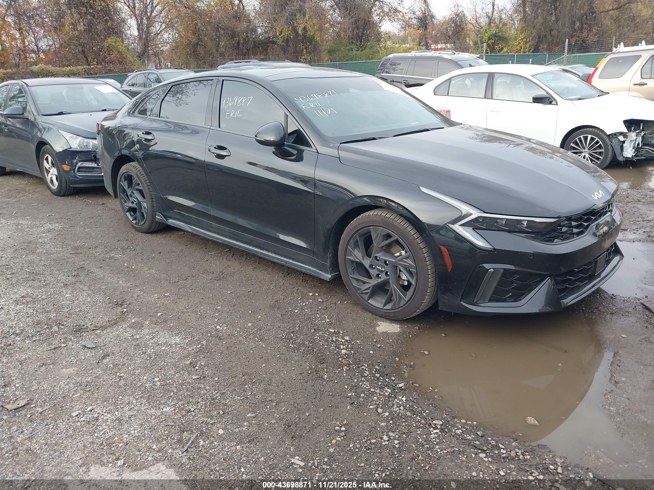 2025 Kia K5 GT-Line, VIN KNAG64J78S5353282 — Front end