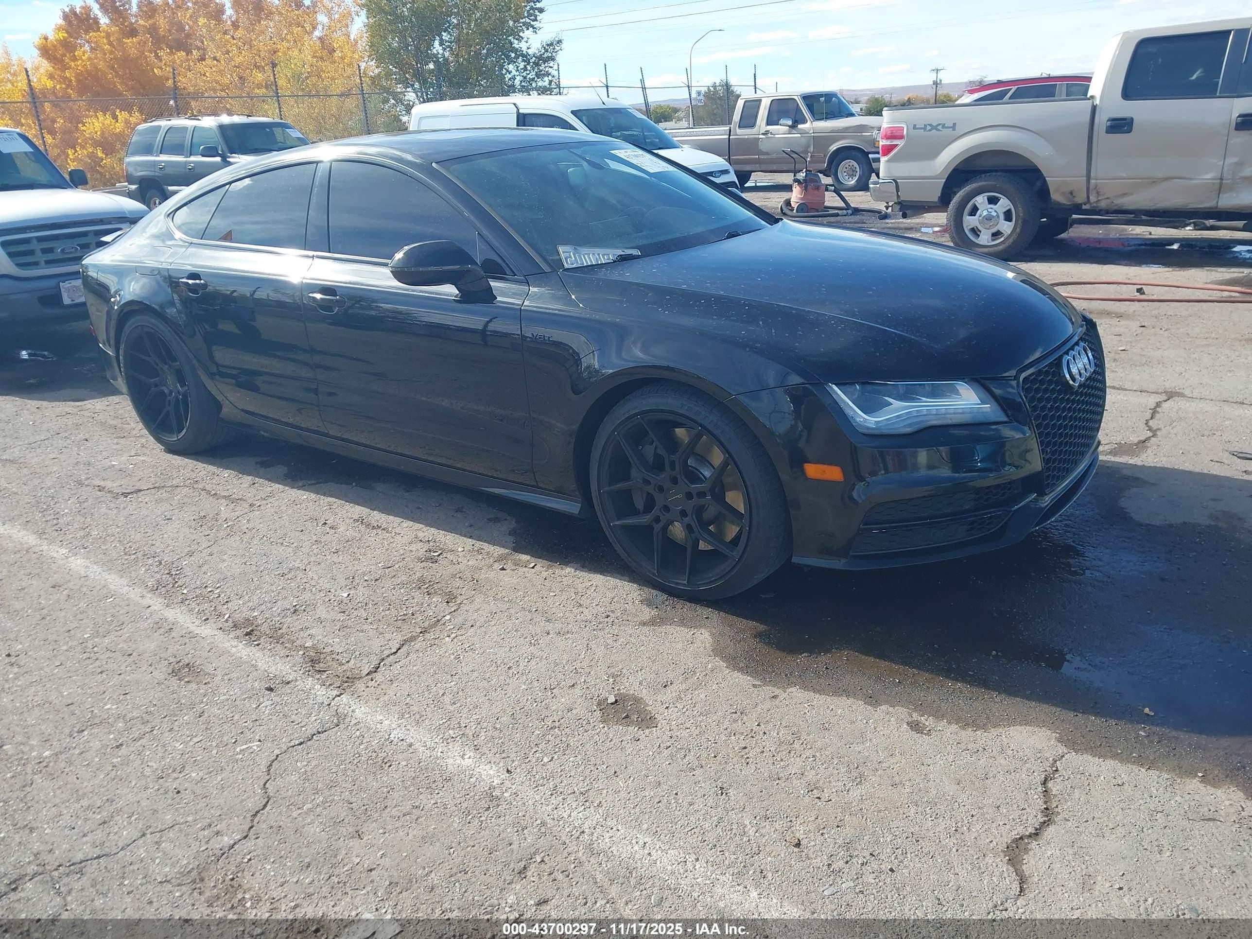 2013 Audi S7 Prestige, VIN WAUW2AFC4DN146368 — Перед