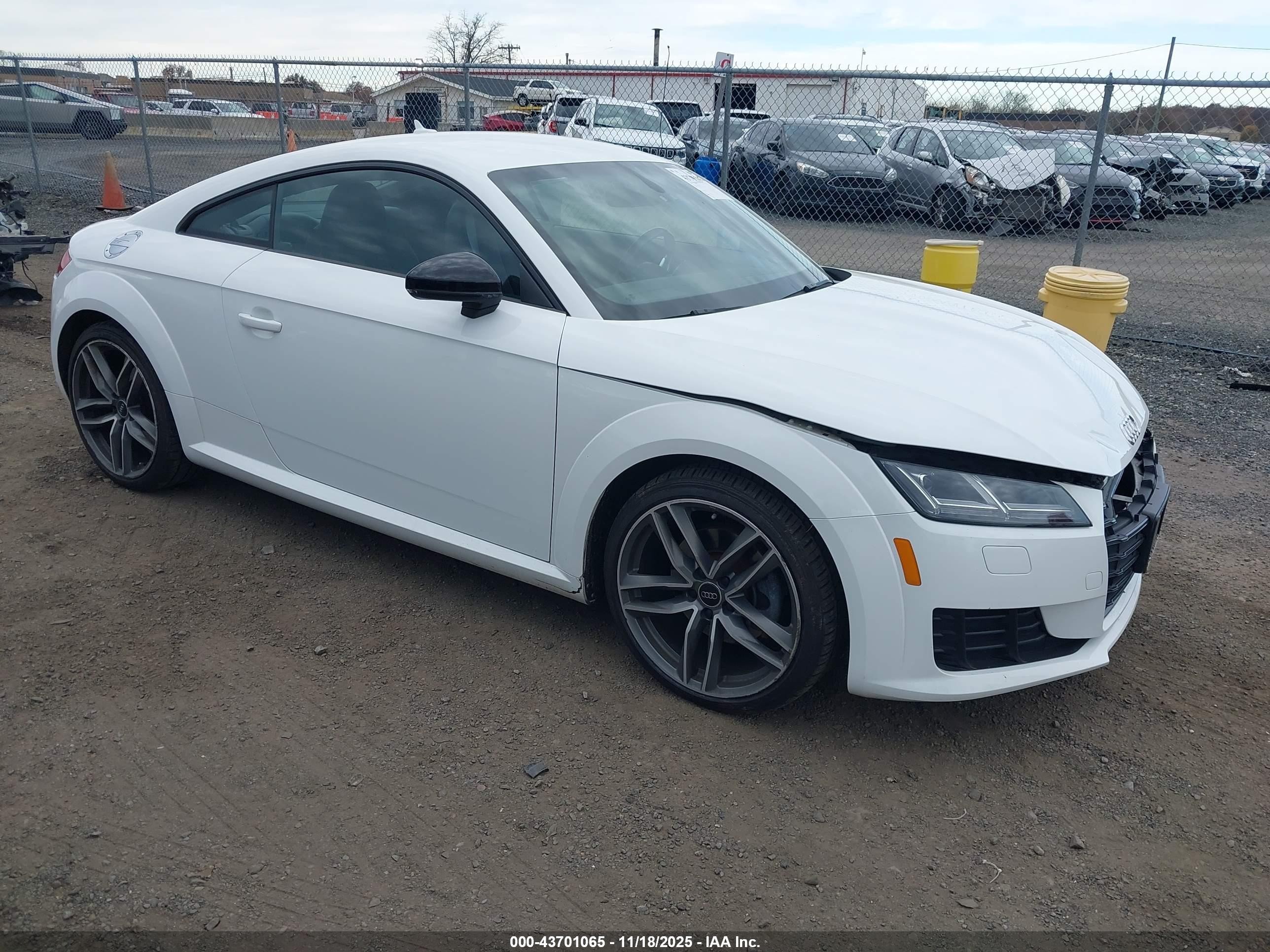 2017 Audi TT, VIN TRUC5AFV5H1011501 — Перед