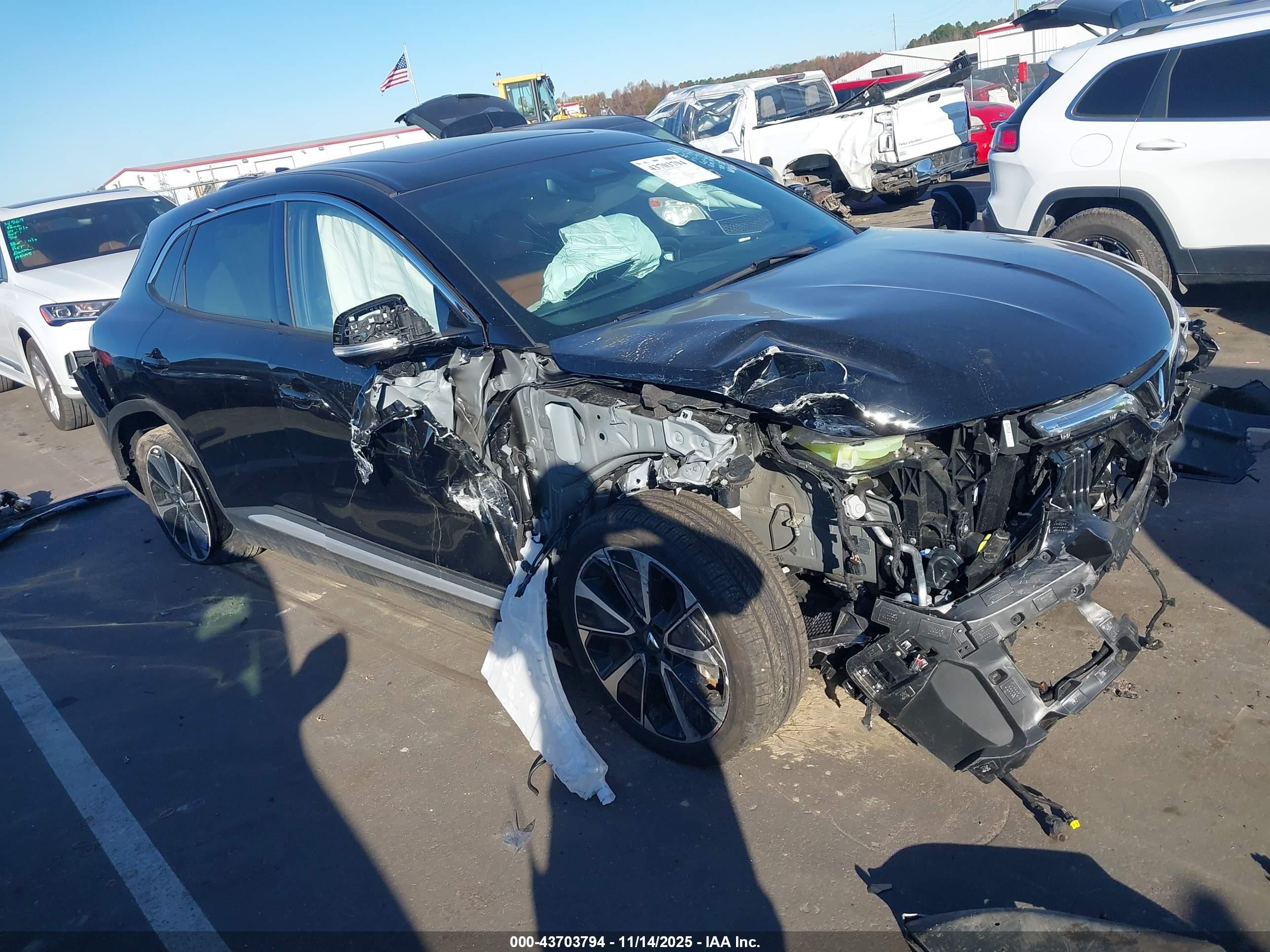 2024 VinFast VF 8 Plus, VIN RLLV1AFA2RH008047 — Rear end