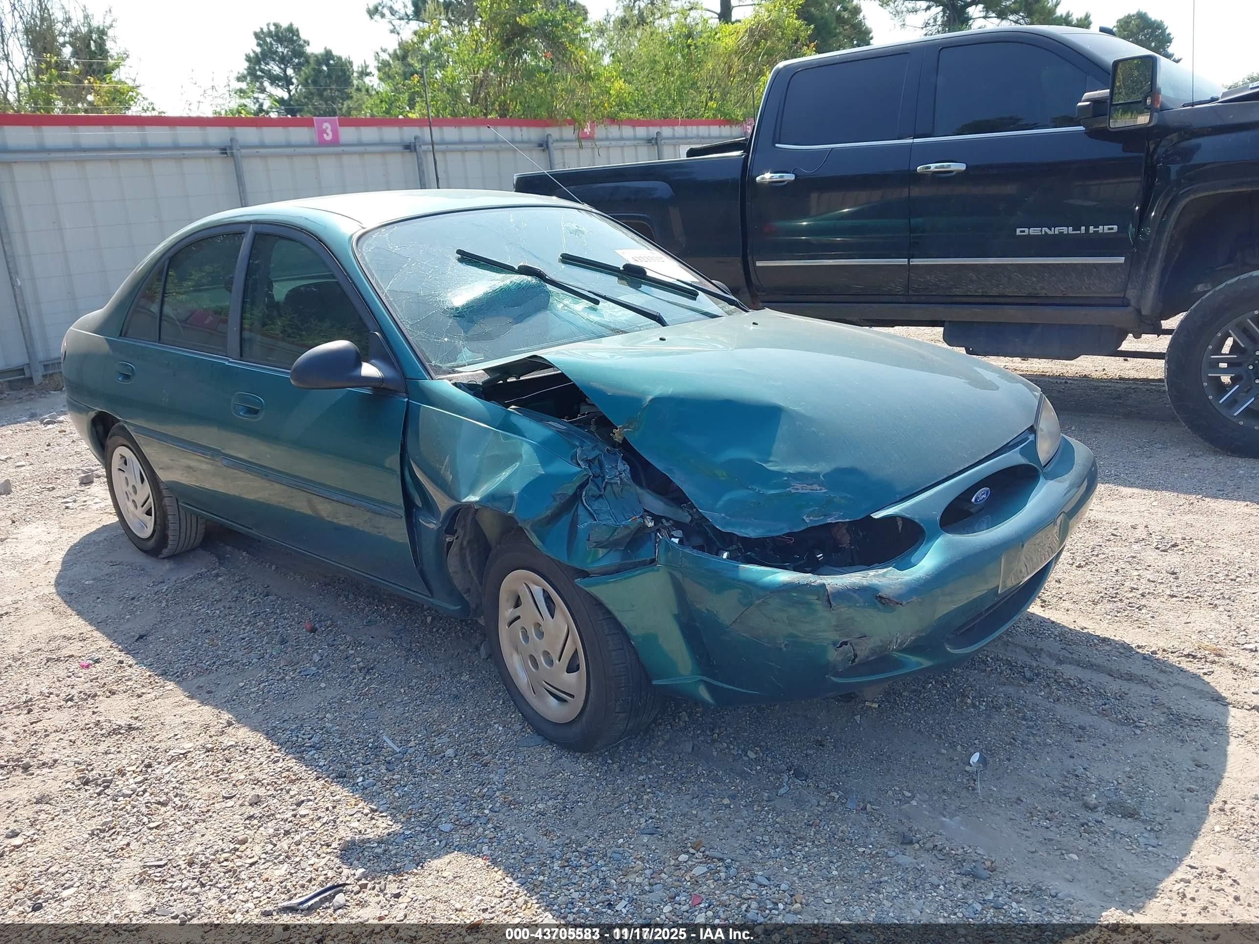 1997 Ford Escort LX, VIN 1FALP13P4VW258961 — Front end