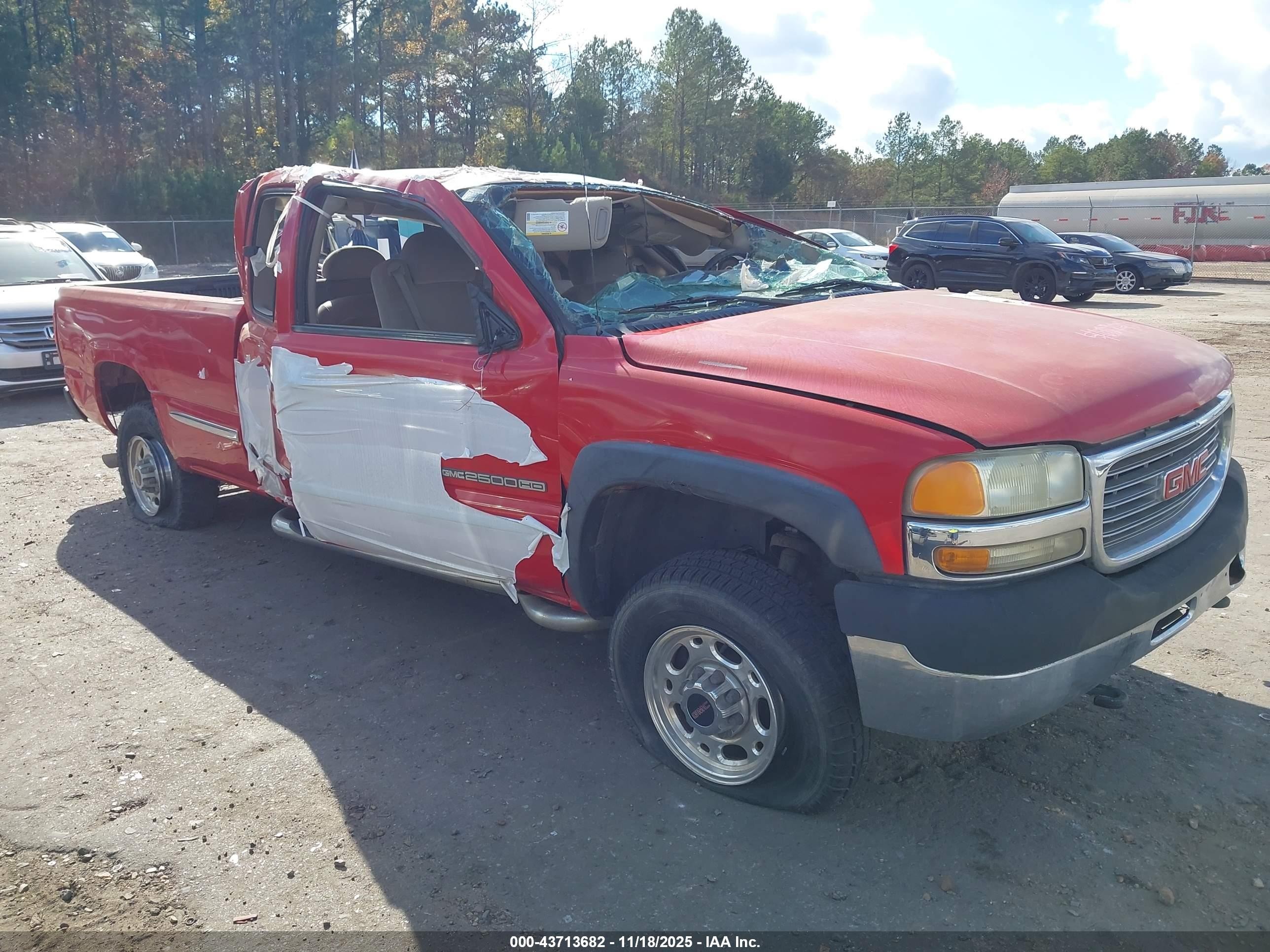 2002 GMC Sierra 2500HD Work Truck, VIN 1GTHC29U62E294036 — Rollover