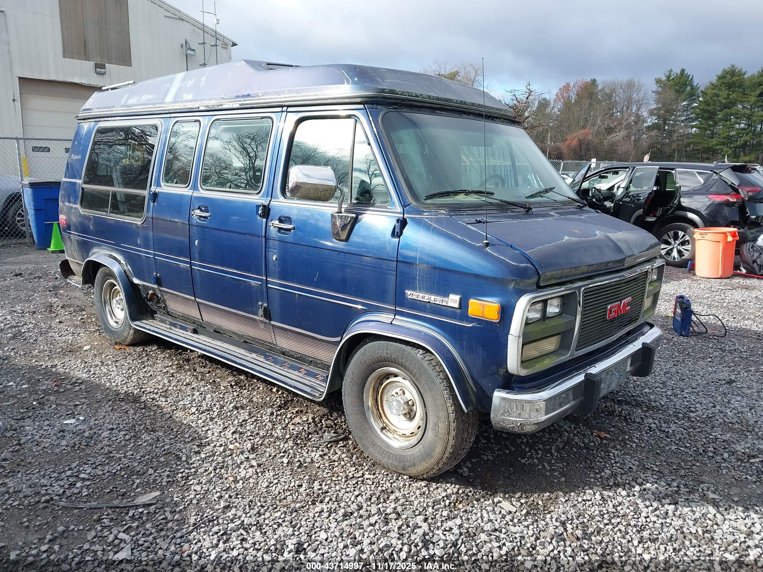 1994 GMC Vandura, VIN 1GDEG25K2RF512159 — Front end