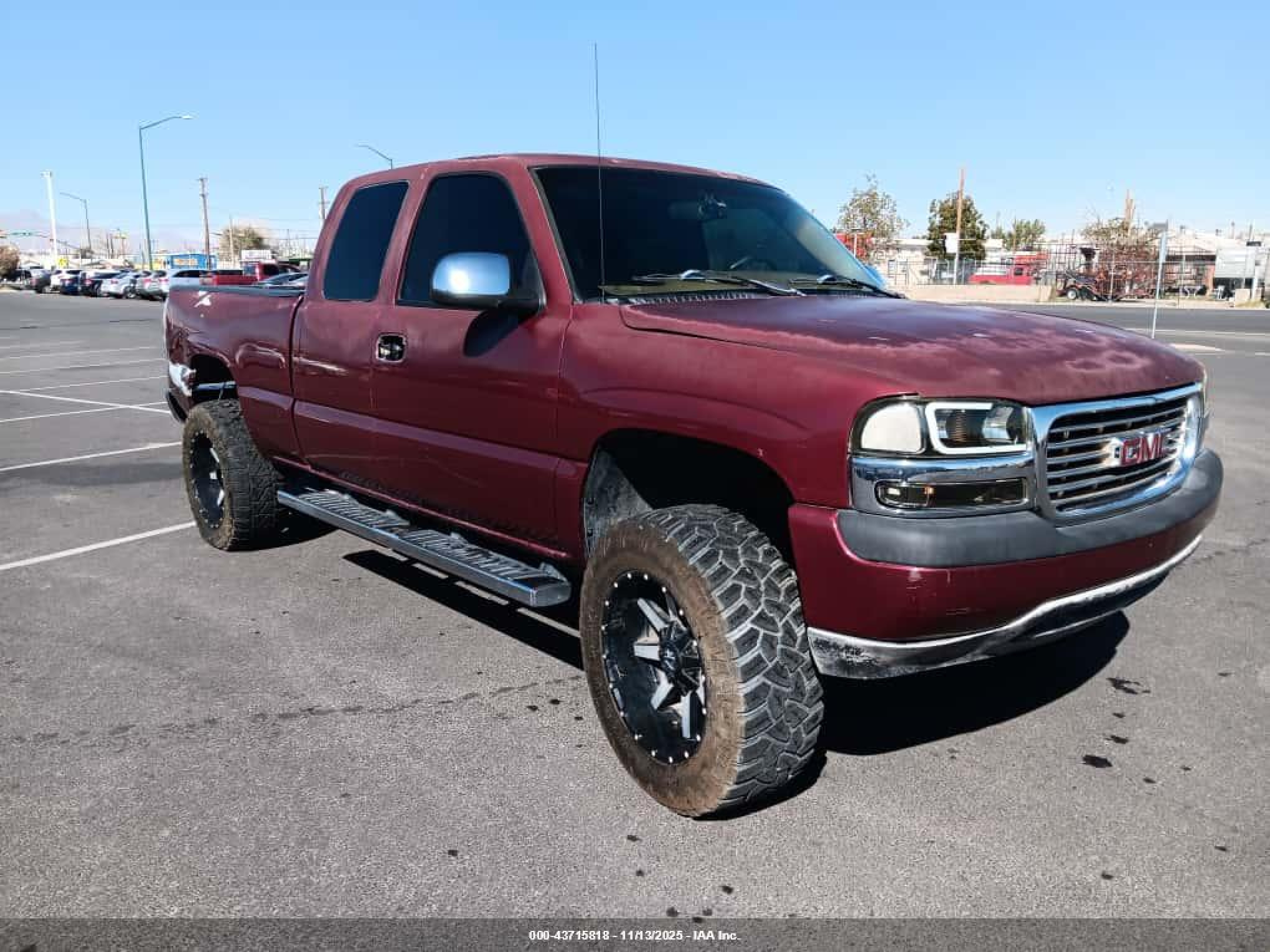 1999 GMC Sierra 1500 SLE, VIN 2GTEK19T4X1544812 — Rear end