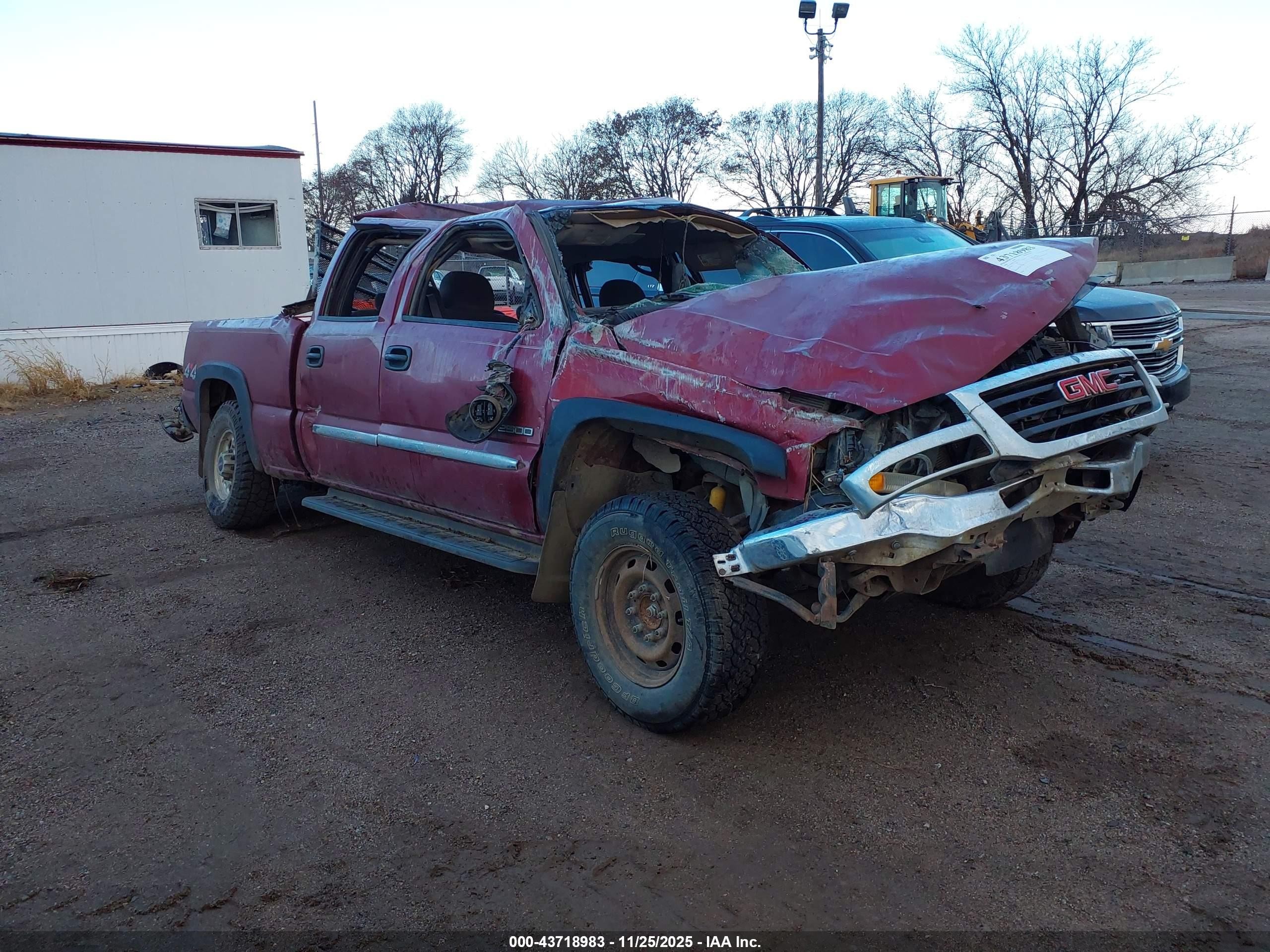 2004 GMC Sierra 2500 SLE, VIN 1GTGK23UX4F223572 — All over