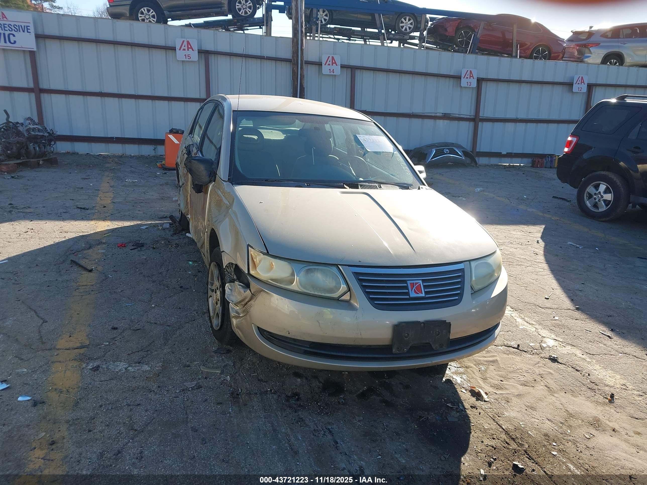 2005 Saturn ION ION 2, VIN 1G8AJ52F05Z130924 — Side
