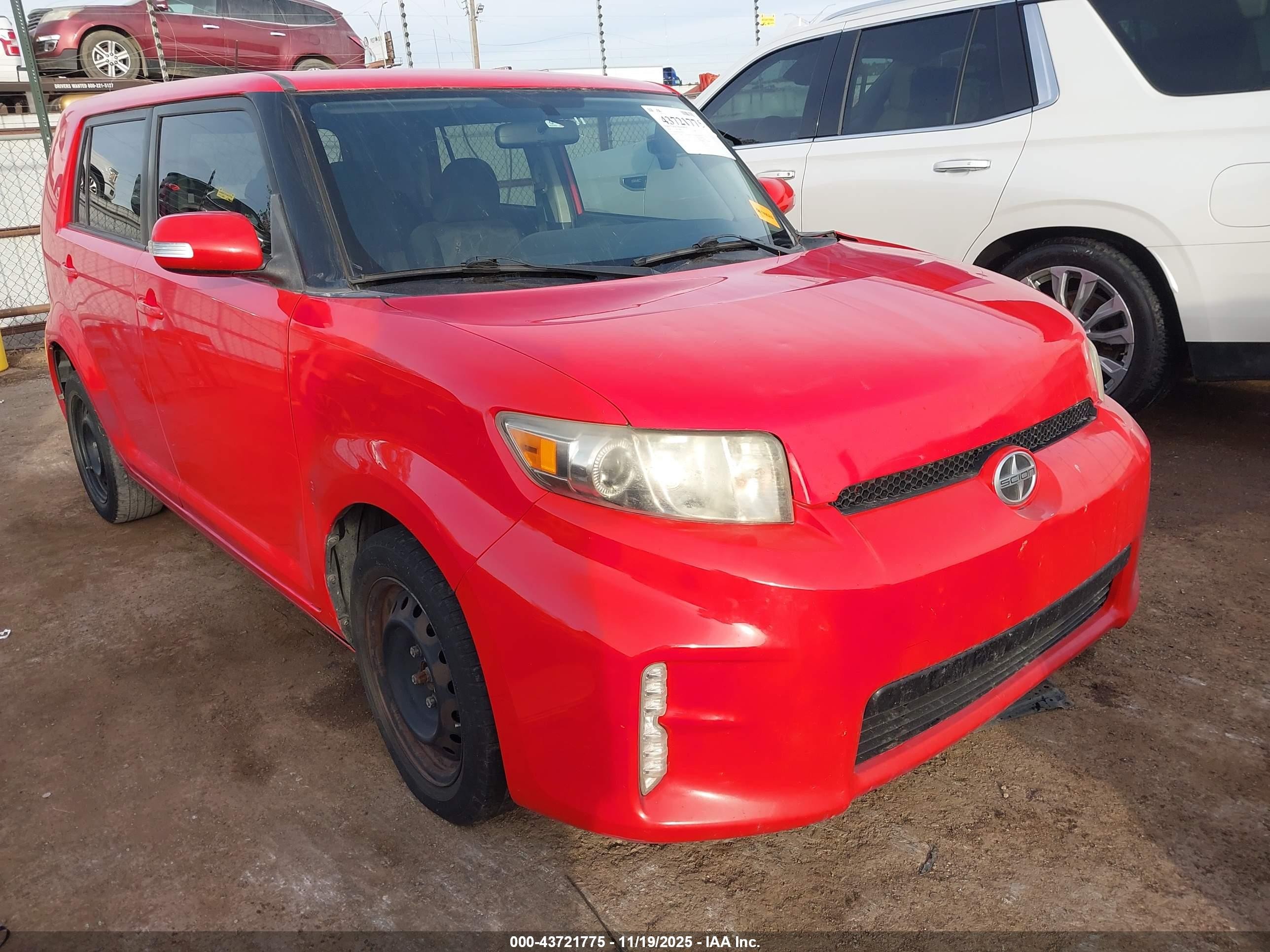 2014 Scion xB, VIN JTLZE4FEXEJ054317 — Front end