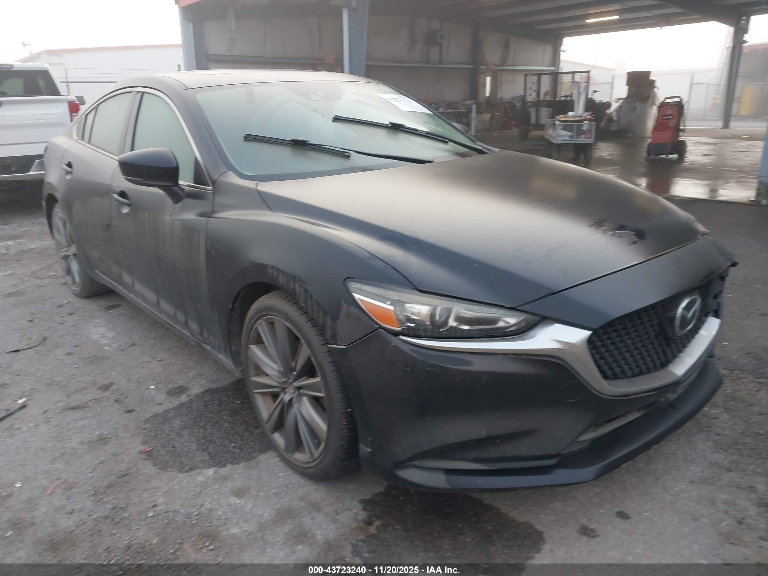 2018 Mazda 6 Touring, VIN JM1GL1VM0J1307607 — Interior fire