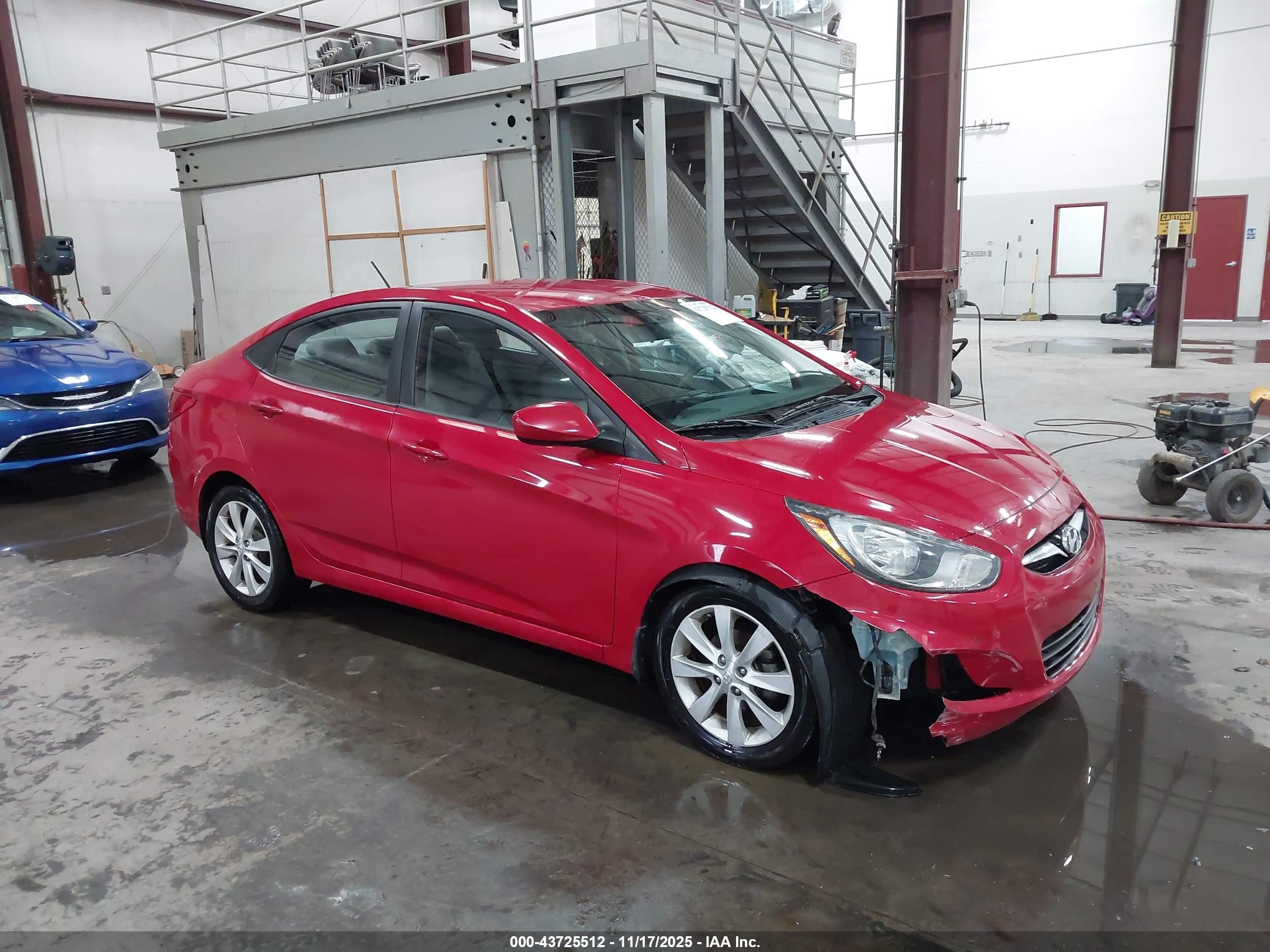 2012 Hyundai Accent GLS, VIN KMHCU4AE9CU162172 — Front end