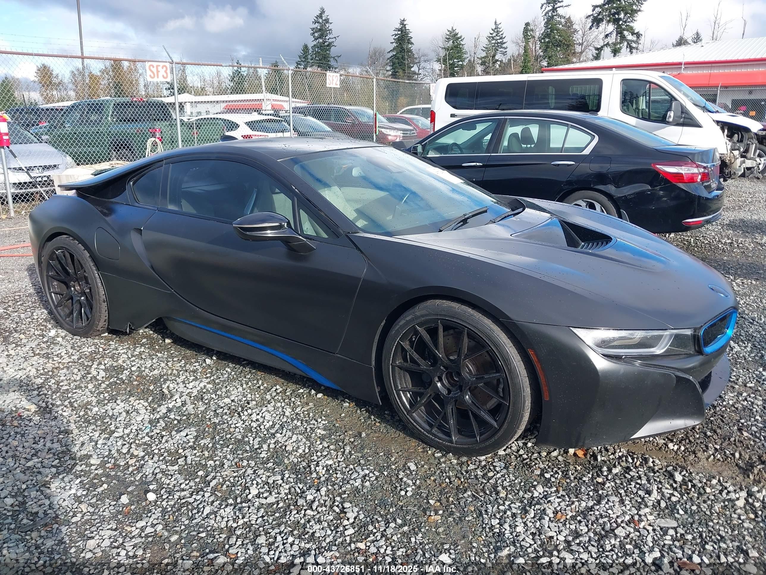 2014 BMW i8, VIN WBY2Z2C54EVX64282 — Крыша