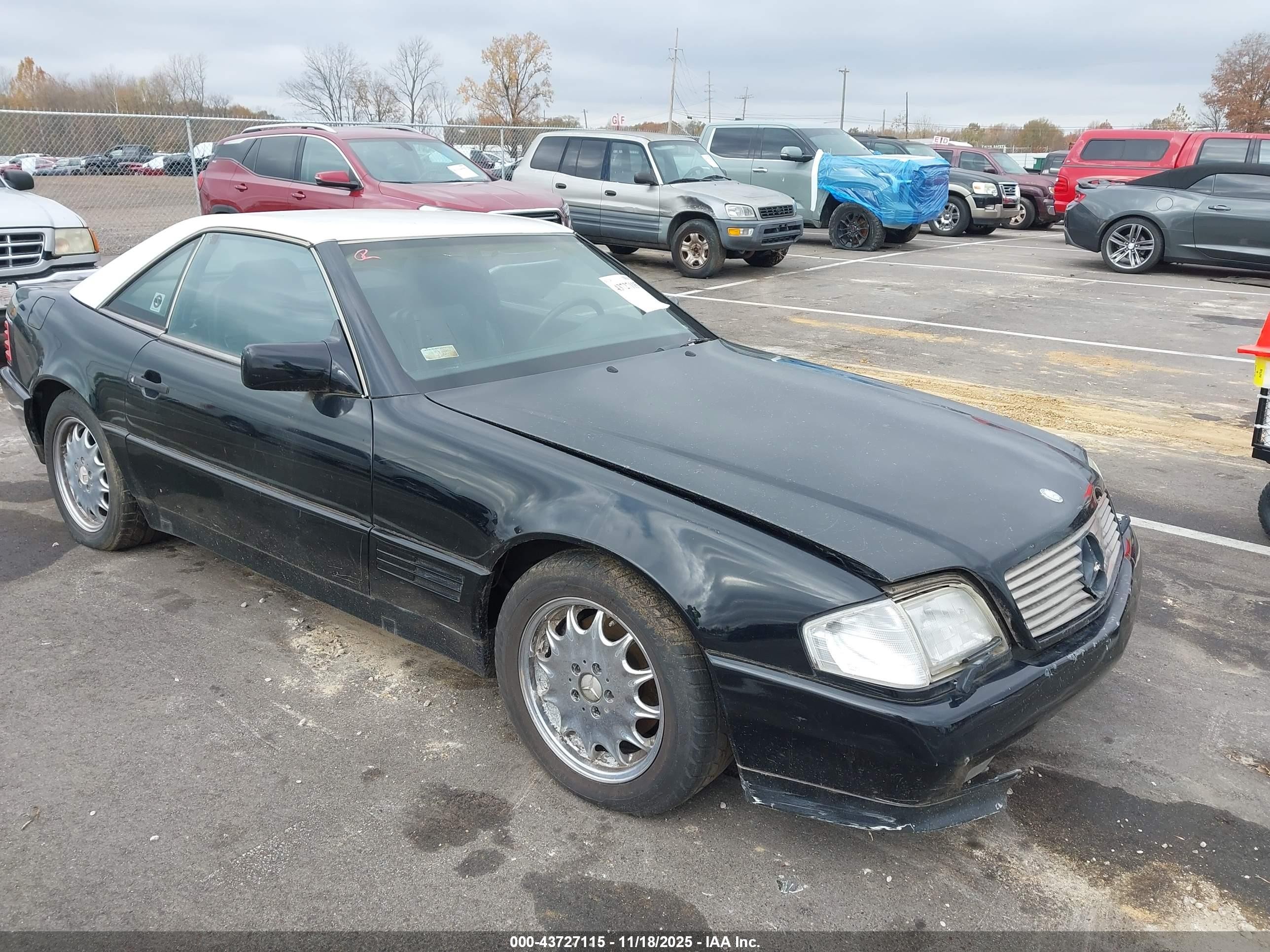 1991 Mercedes-Benz 500, VIN WDBFA66E2MF022631 — Front end