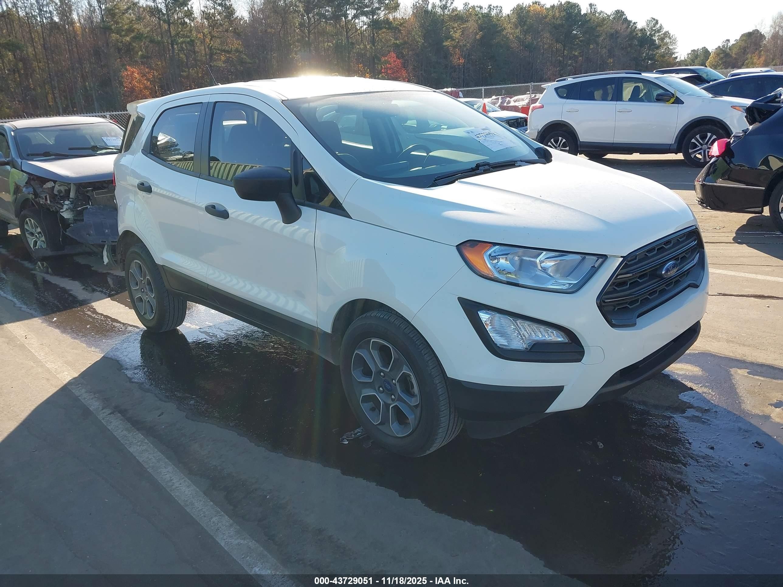 2021 Ford EcoSport S, VIN MAJ3S2FE9MC423286 — Rear end