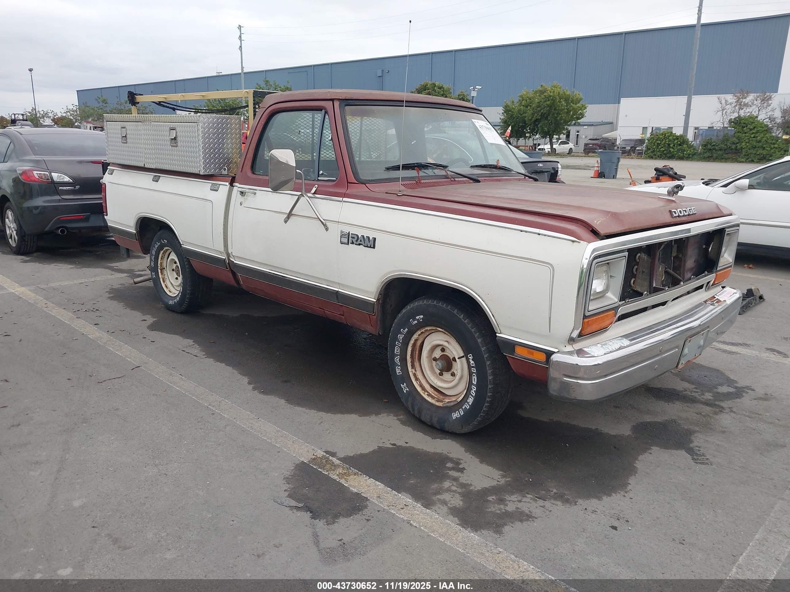 1986 Dodge D Series, VIN 1B7FD04W6GS087141 — Normal wear