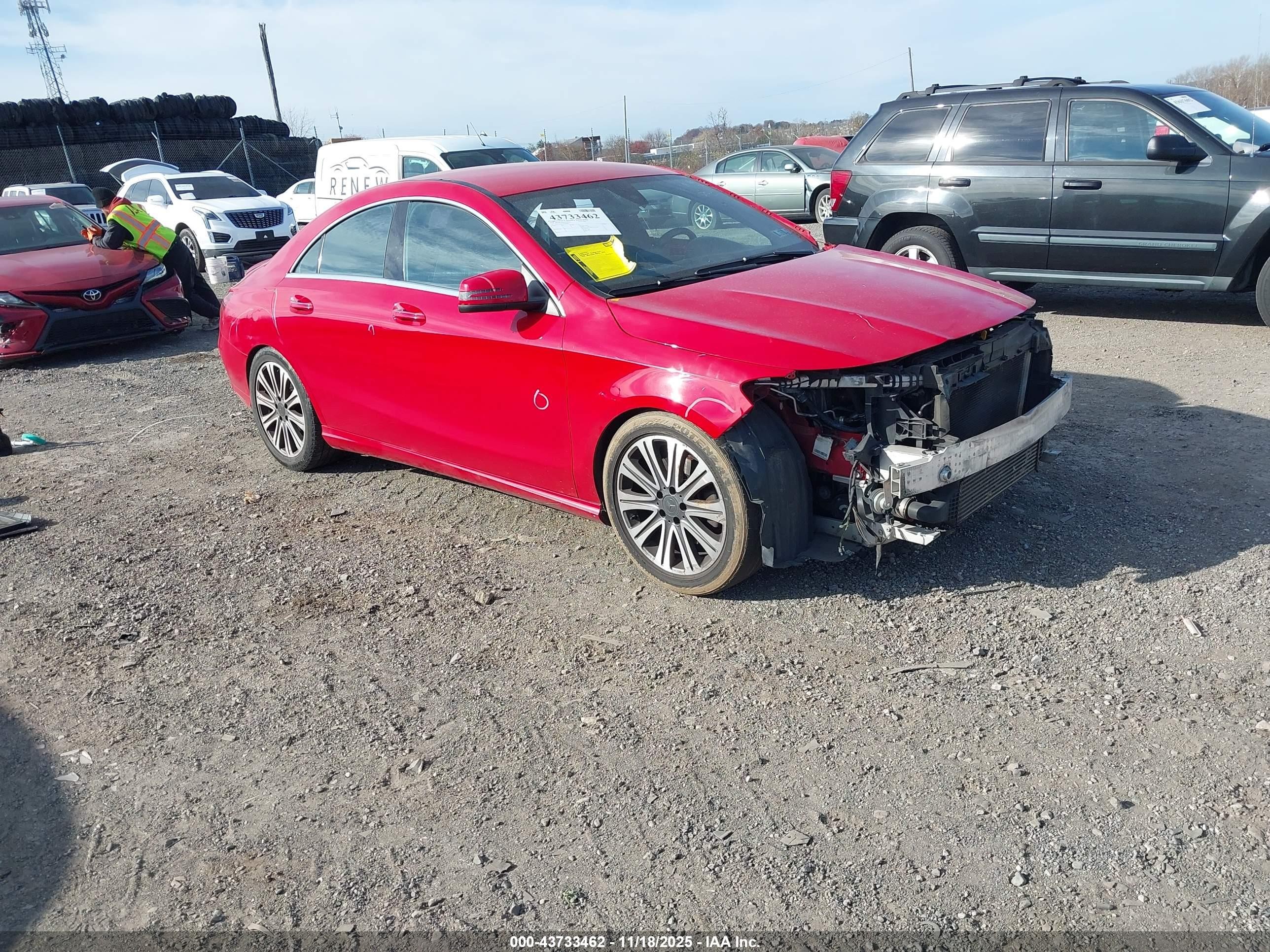 2018 Mercedes-Benz CLA 250, VIN WDDSJ4GB1JN539998 — Front end