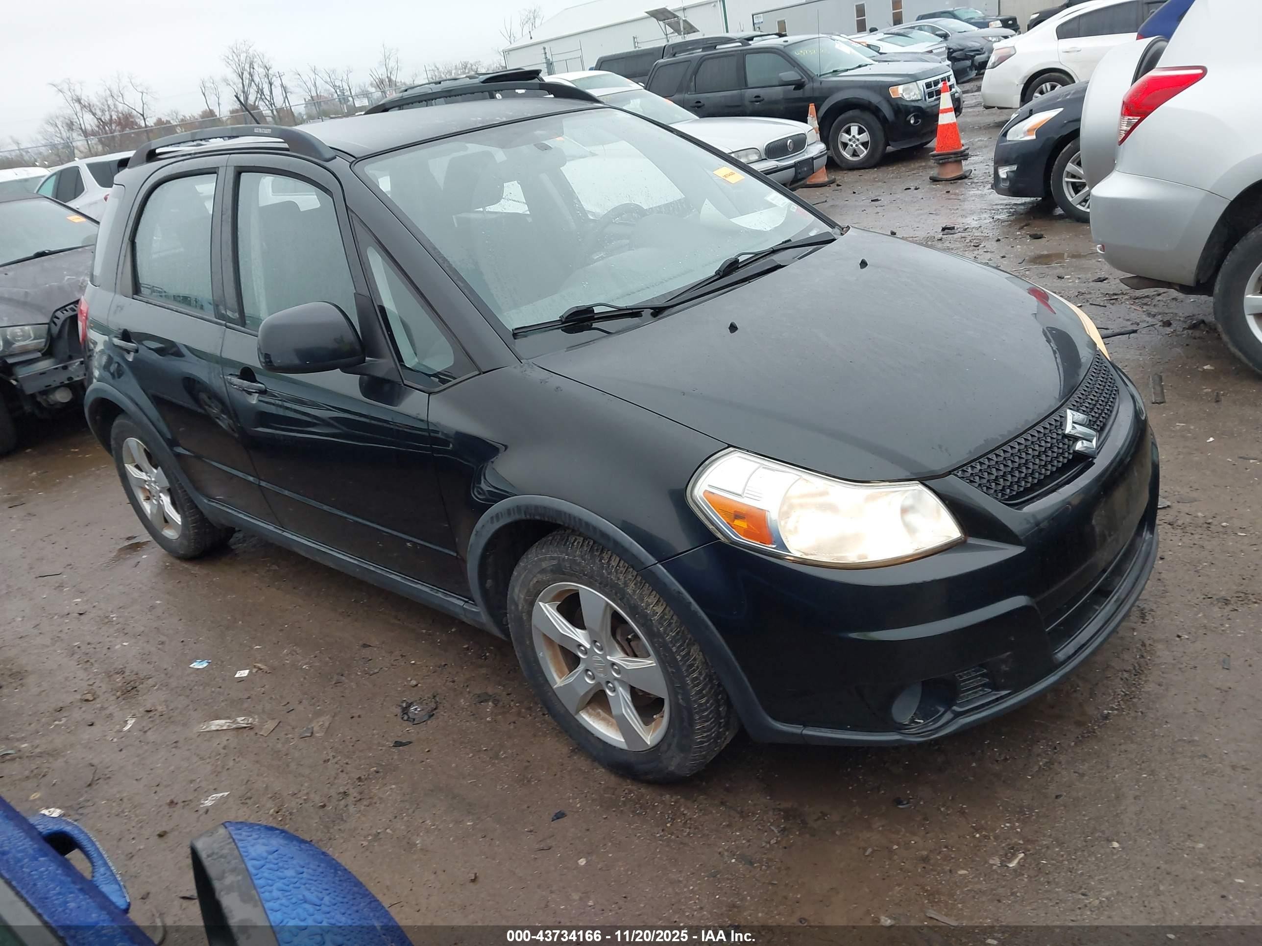 2012 Suzuki SX4 Crossover, VIN JS2YB5A30C6308165 — Front end
