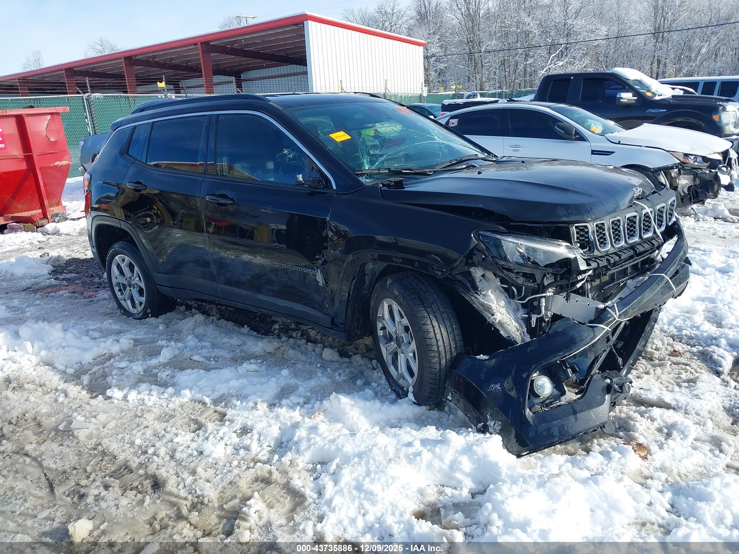 2025 Jeep Compass Latitude, VIN 3C4NJDBN6ST527274 — All over