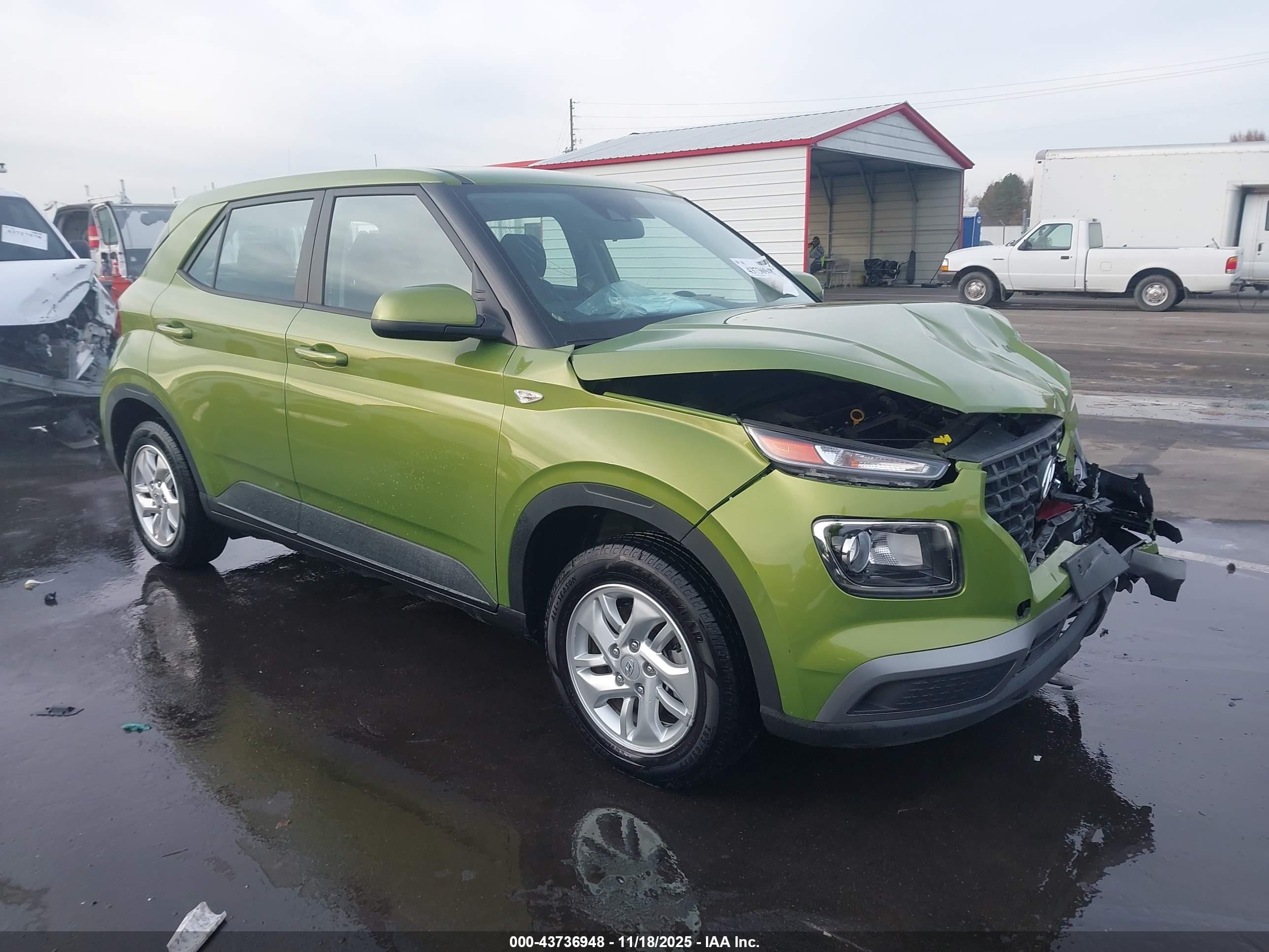 2022 Hyundai Venue SE, VIN KMHRB8A34NU146454 — Front end
