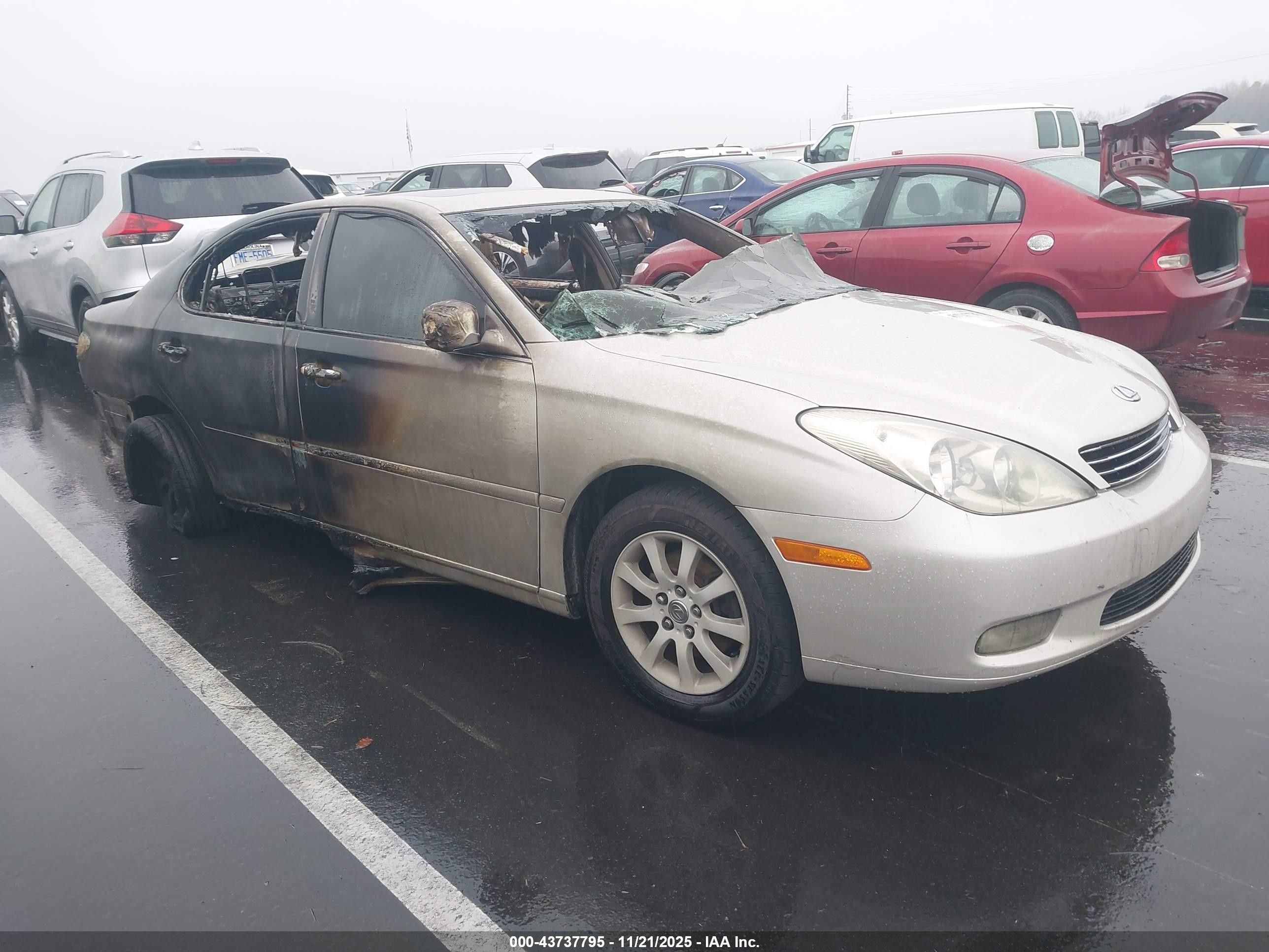 2003 Lexus ES 300, VIN JTHBF30G930097305 — Interior fire