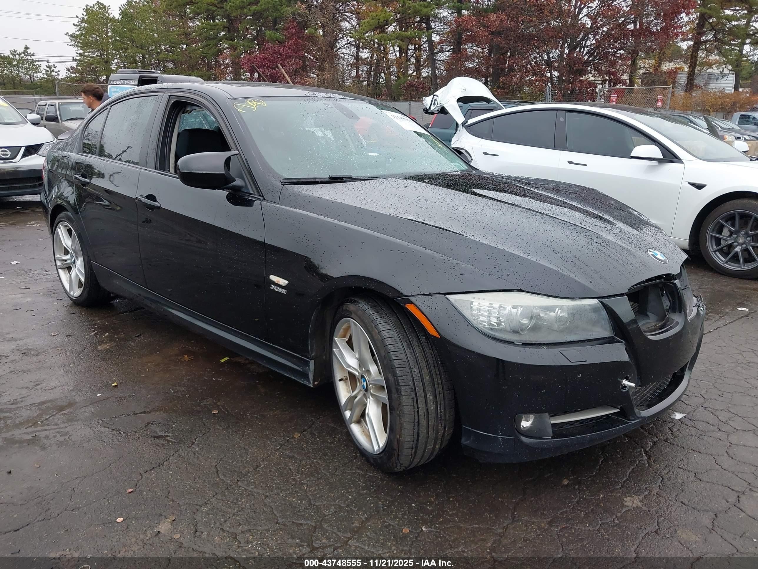2011 BMW 3 Series 335i xDrive, VIN WBAPL5C58BA982686 — Front end