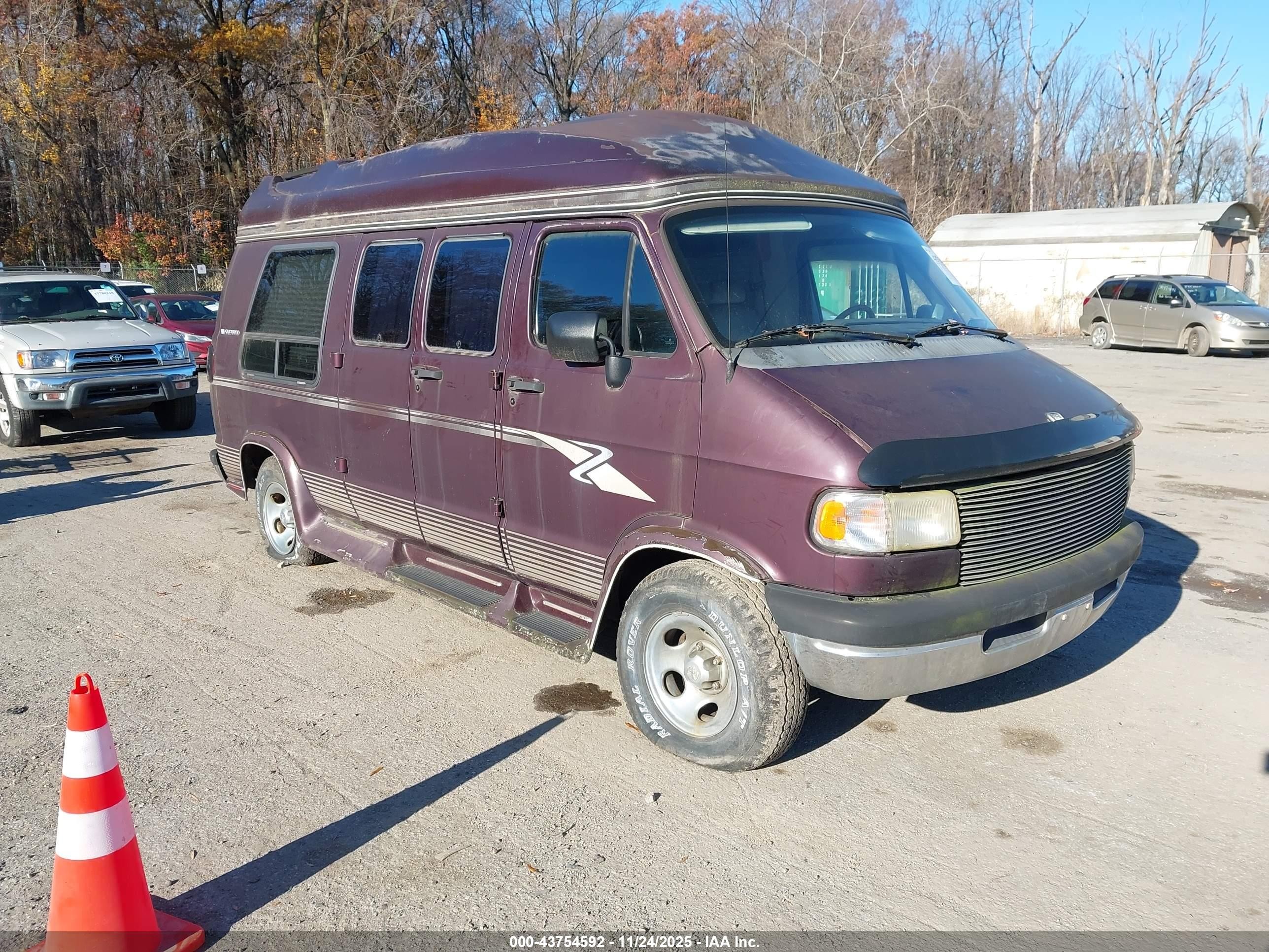 1997 Dodge RAM, VIN 2B6HB21Z1VK517050 — Normal wear