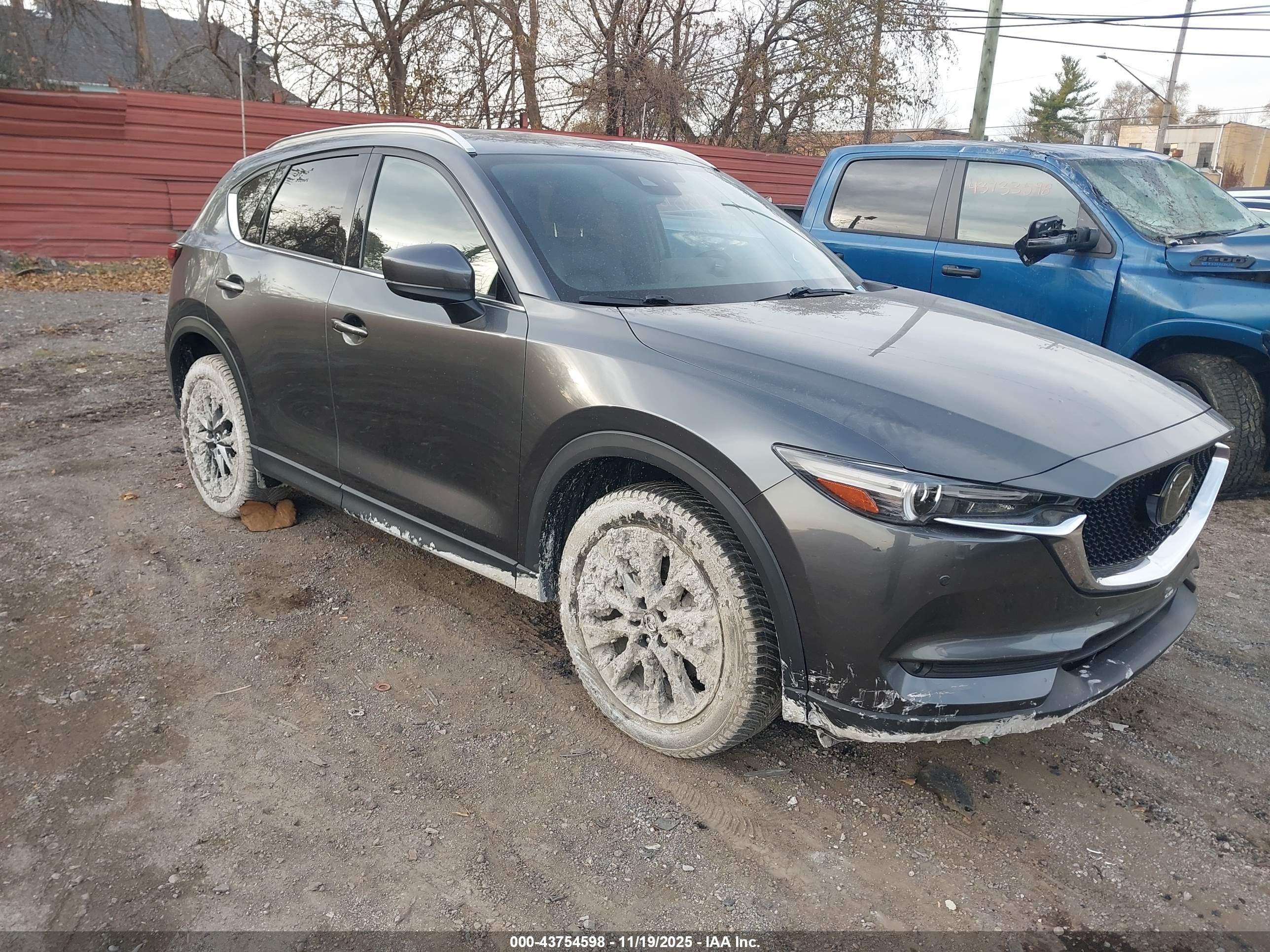 2021 Mazda CX-5 Signature, VIN JM3KFBEY0M0454750 — Undercarriage