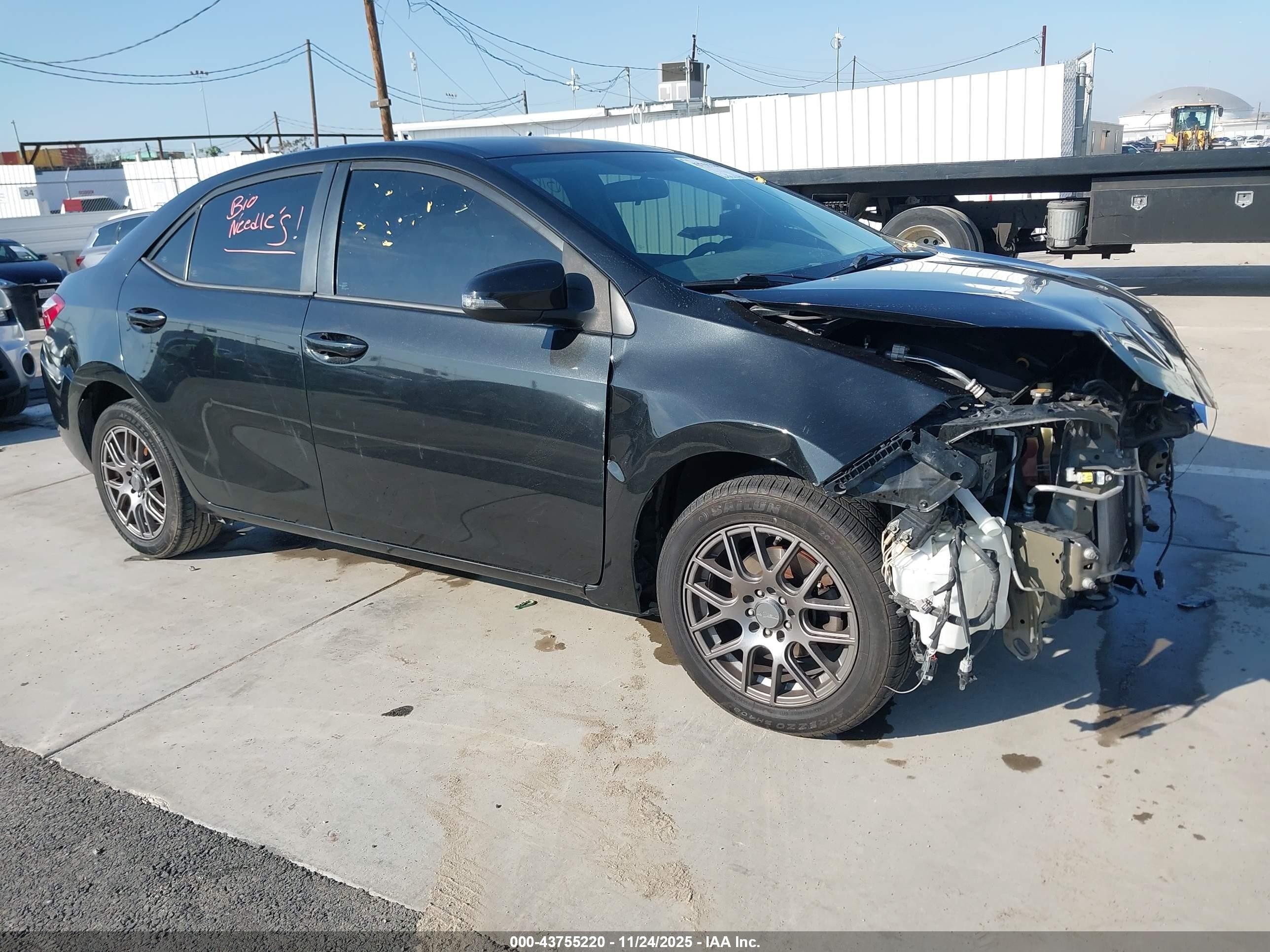 2016 Toyota Corolla S Premium, VIN 5YFBURHE6GP387087 — Front end