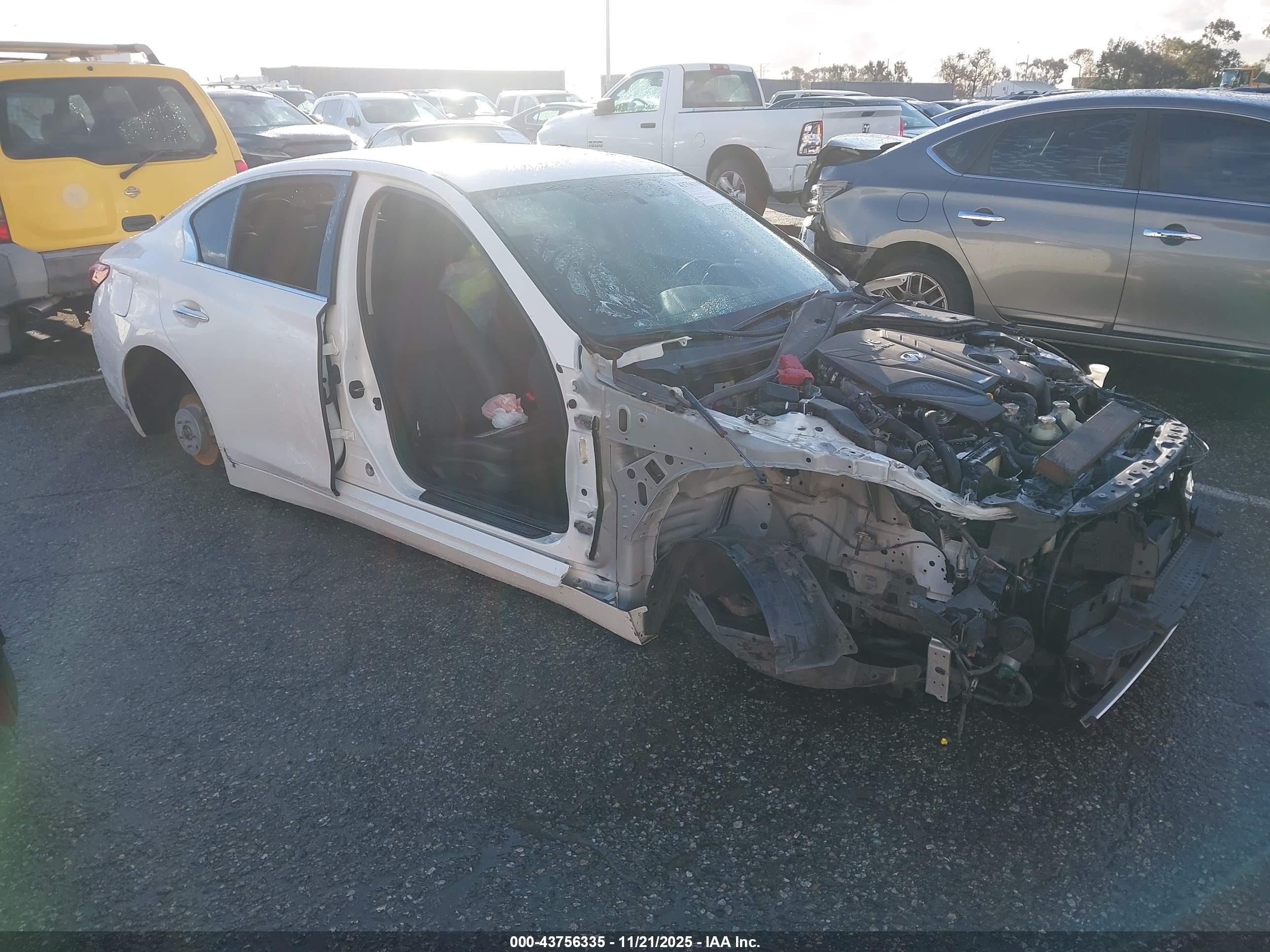 2019 Infiniti Q50 Luxe, VIN JN1EV7AP8KM512020 — Stripped