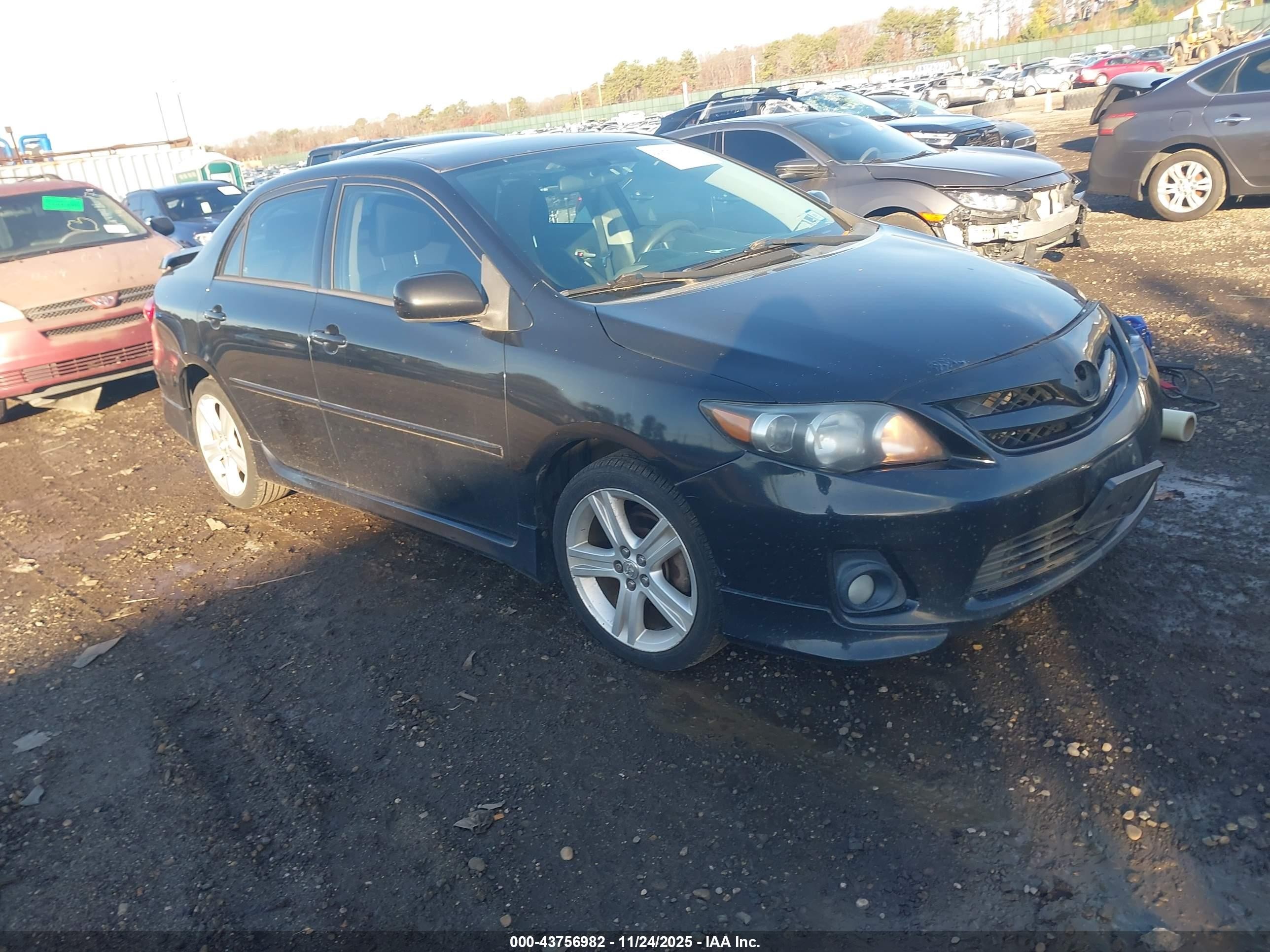 2013 Toyota Corolla L, VIN 2T1BU4EEXDC117783 — Front end