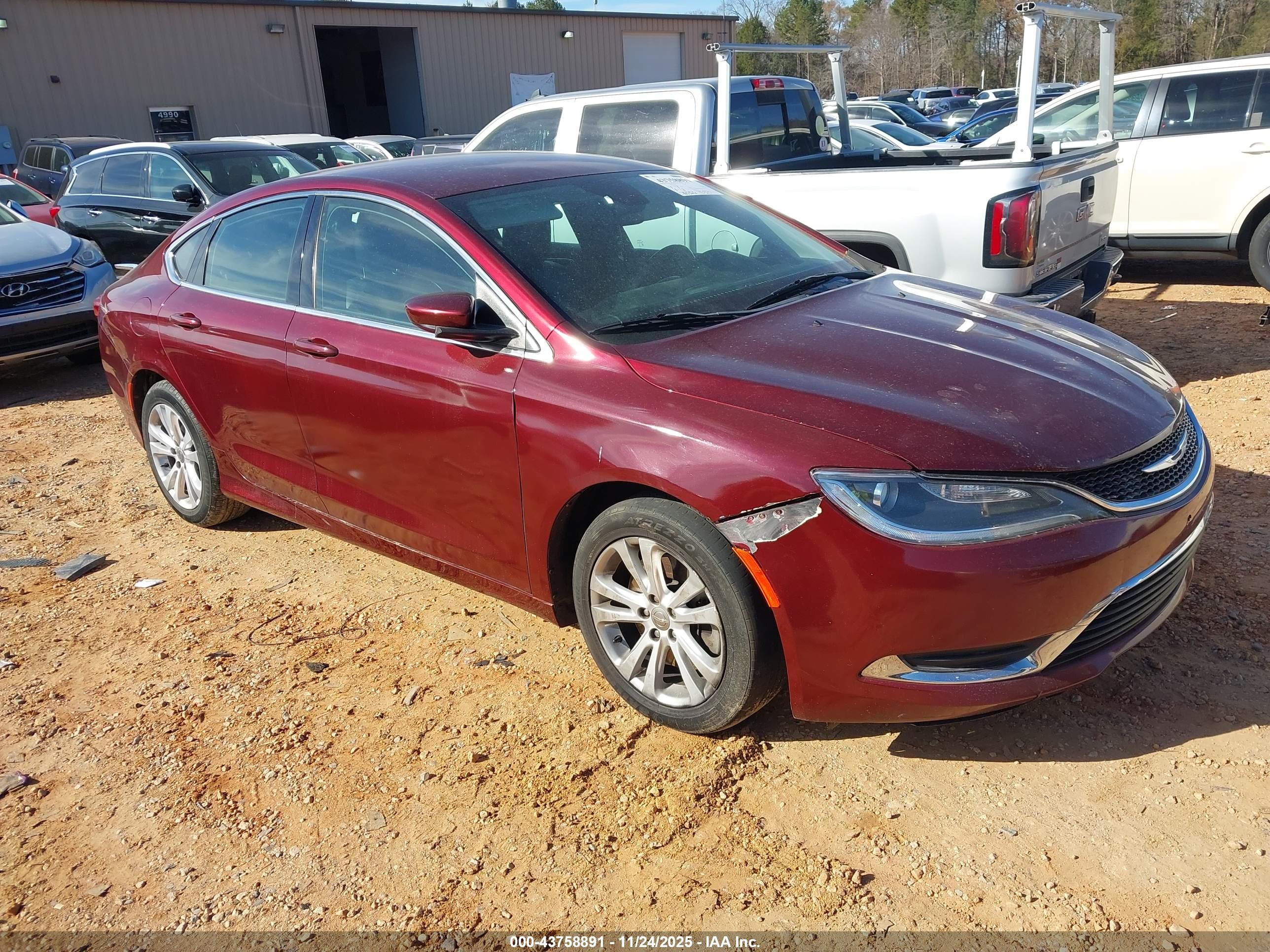 2017 Chrysler 200 Limited Platinum, VIN 1C3CCCAGXHN503247 — Auction photo