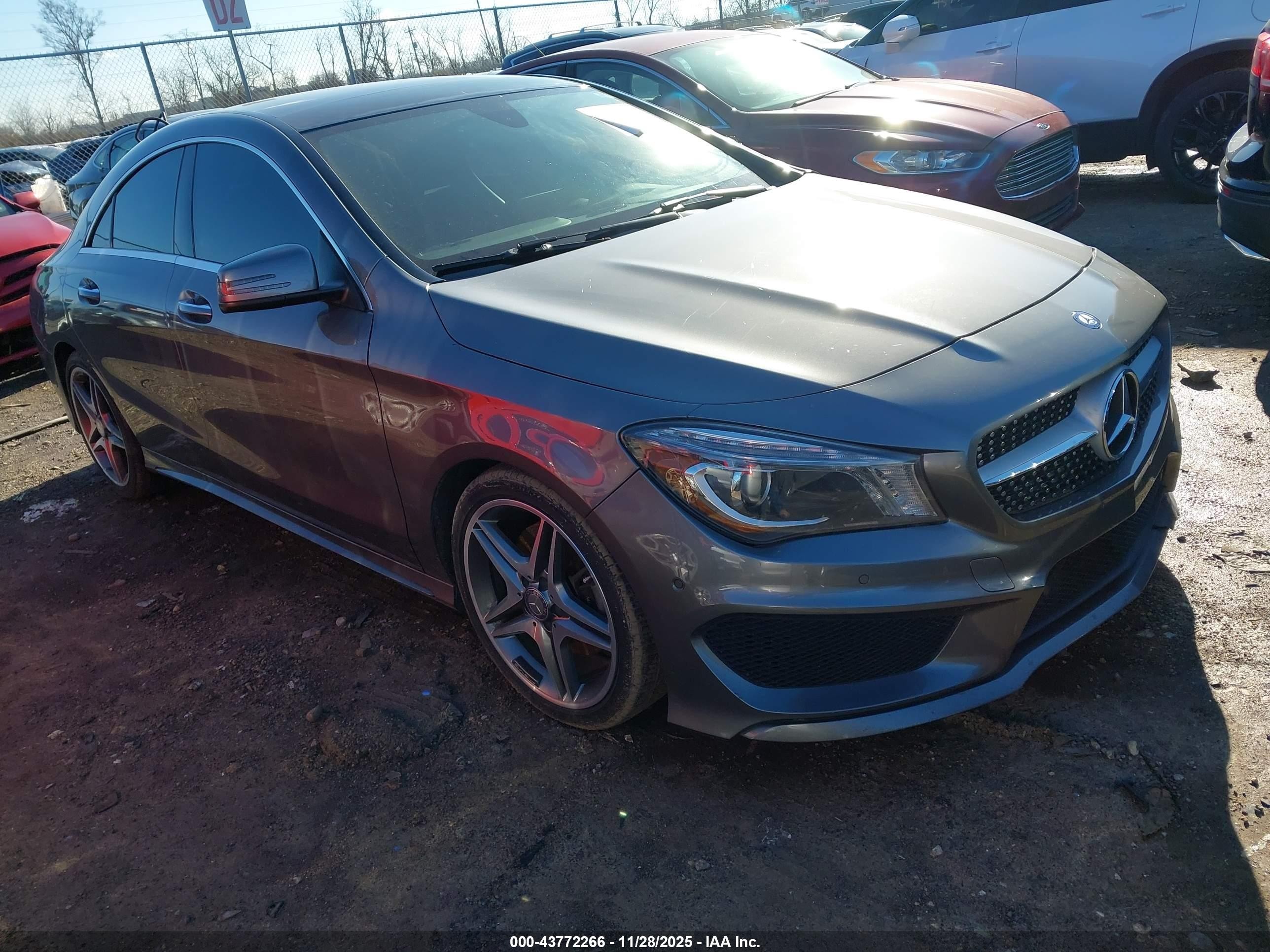 2015 Mercedes-Benz CLA 250, VIN WDDSJ4GB0FN263370 — Side