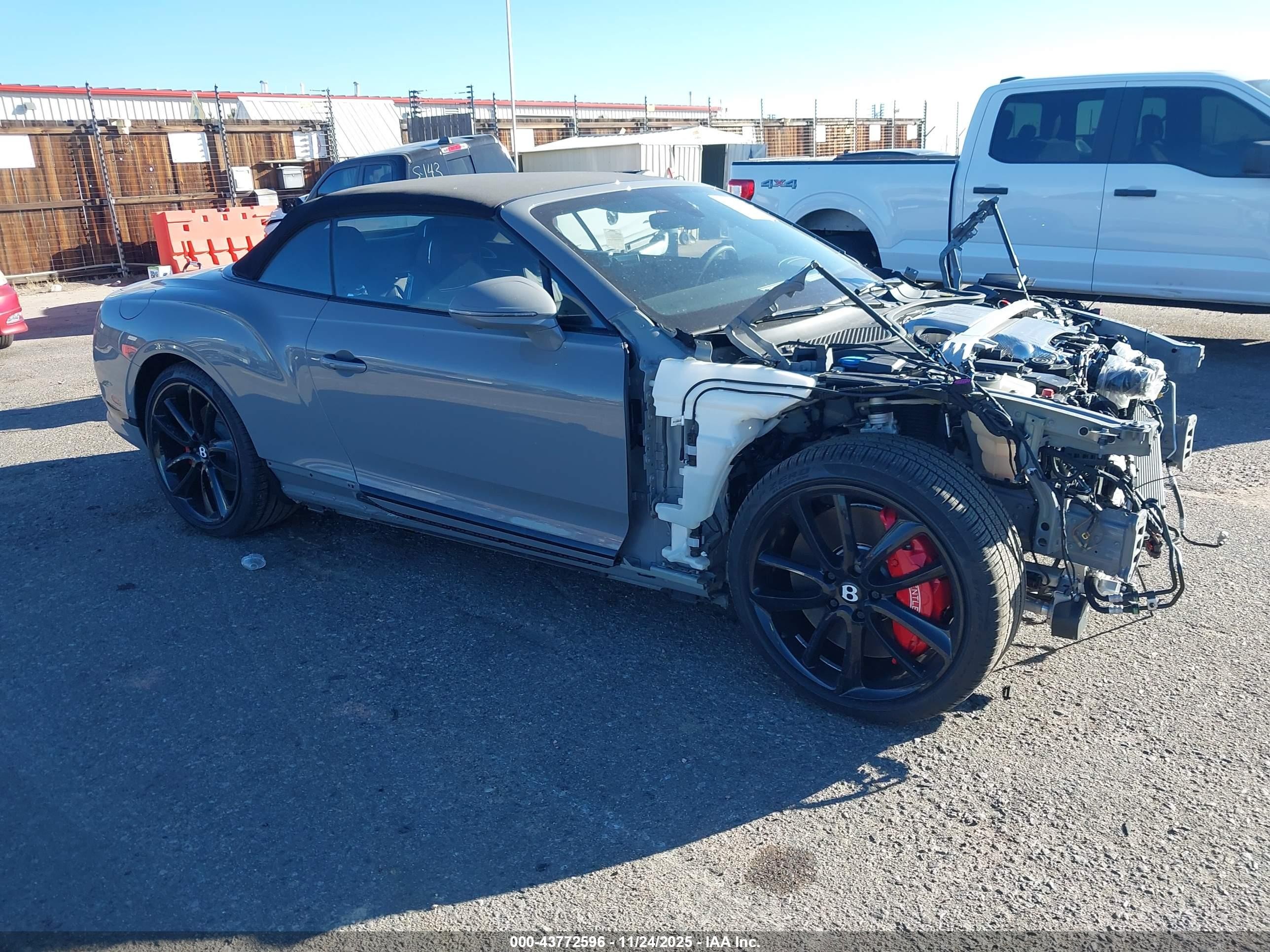 2024 Bentley Continental GT GT V8, VIN SCBDG4ZG3RC017510 — Front end