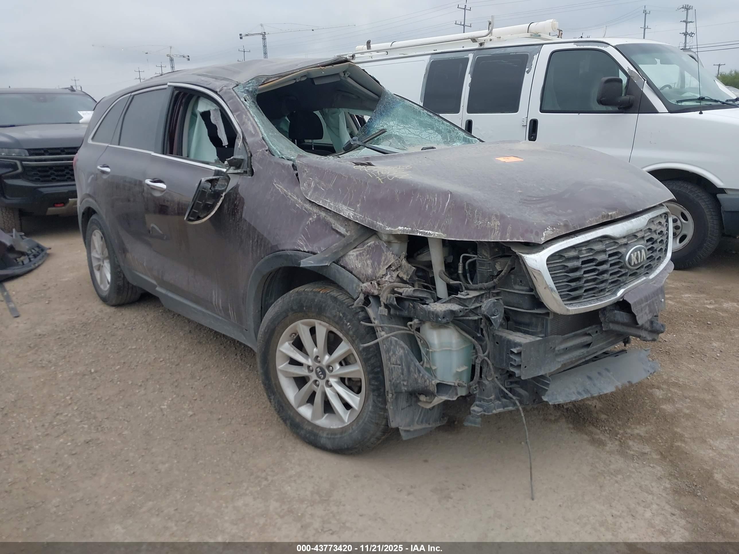 2019 Kia Sorento LX, VIN 5XYPG4A58KG450102 — Rollover