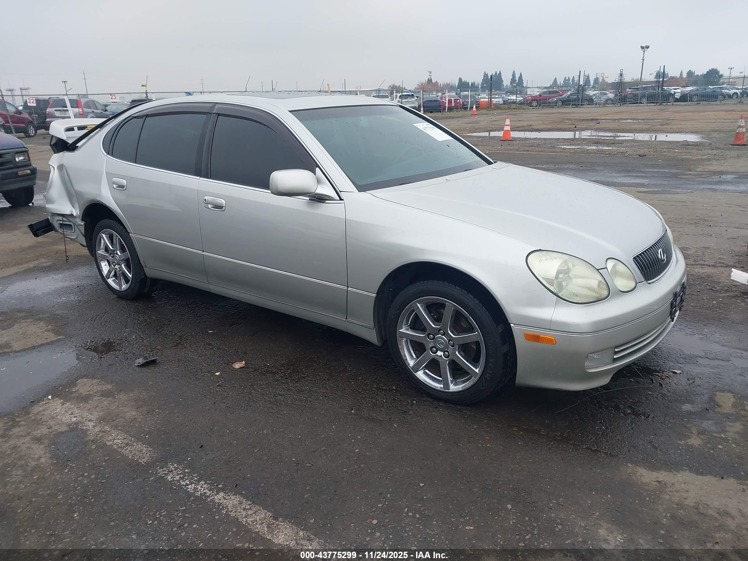 2005 Lexus GS 430, VIN JT8BL69S350016304 — Зад