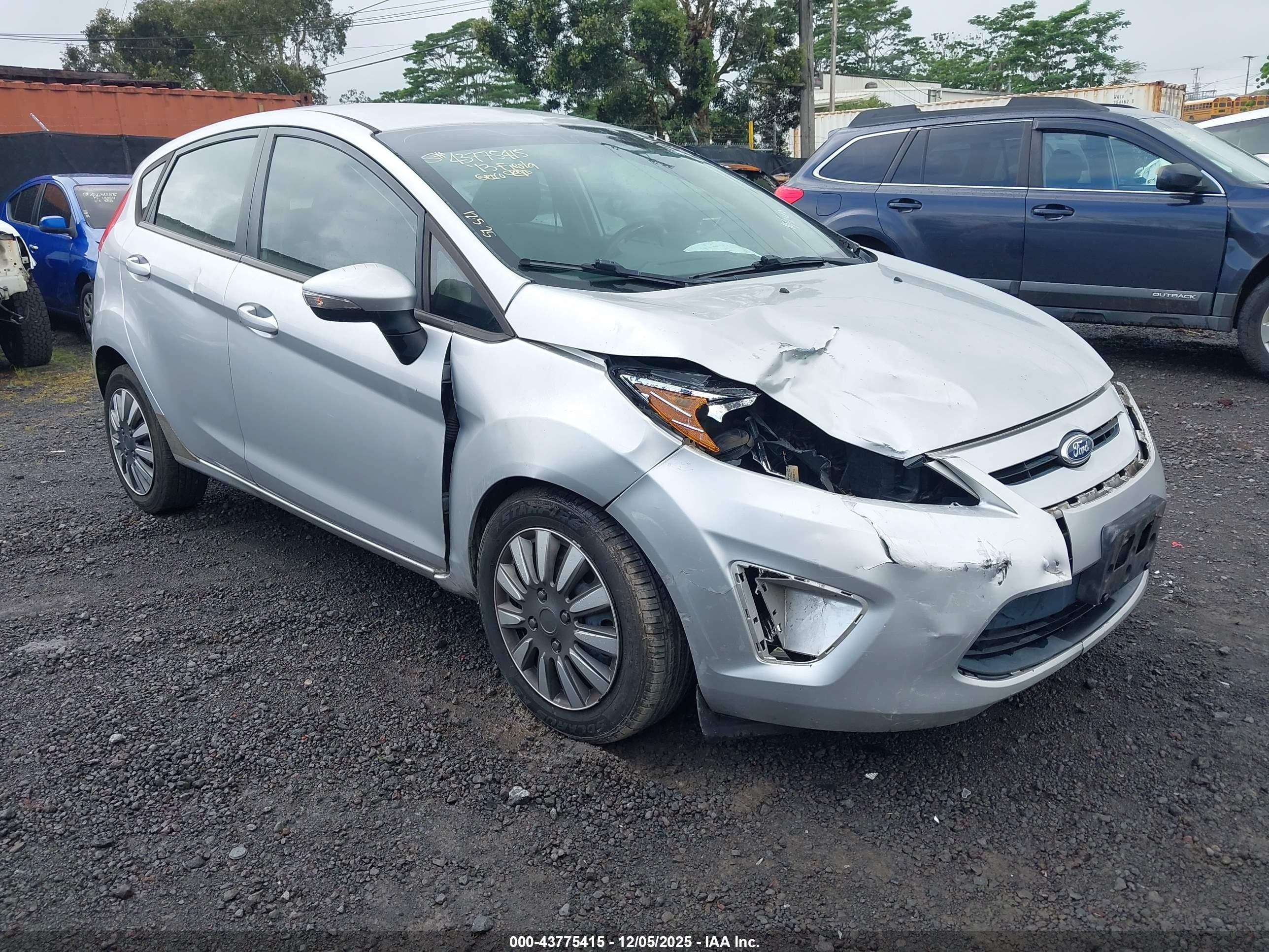 2013 Ford Fiesta SE, VIN 3FADP4EJ2DM178071 — All over