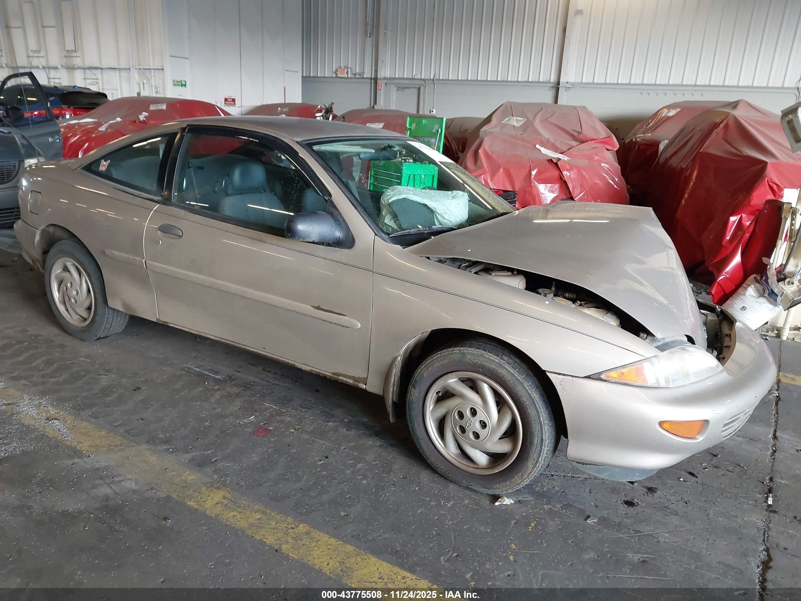 1999 Chevrolet Cavalier, VIN 3G1JC1245XS831720 — Front end