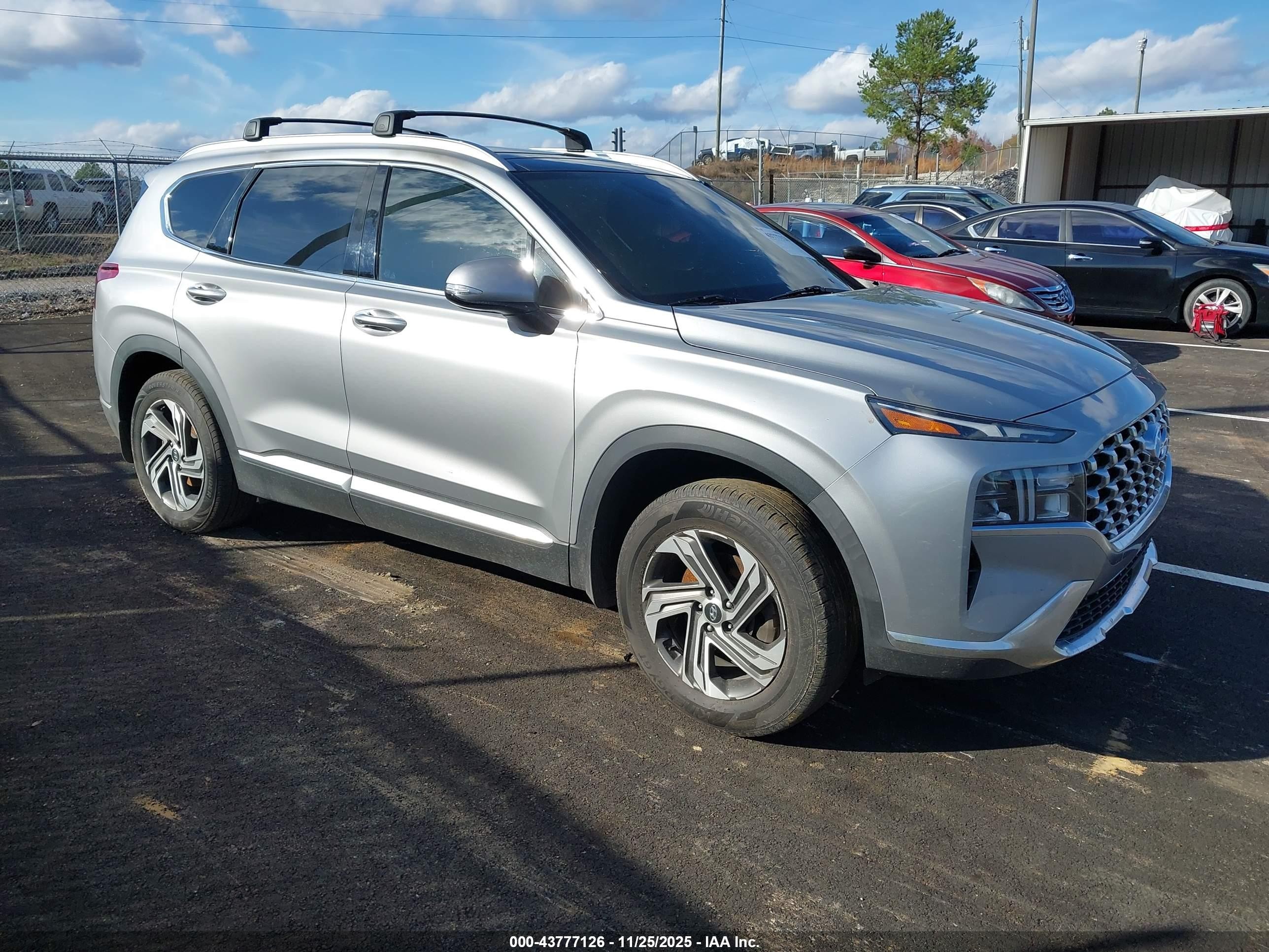 2022 Hyundai Santa Fe SEL, VIN 5NMS3DAJ7NH474694 — Interior fire
